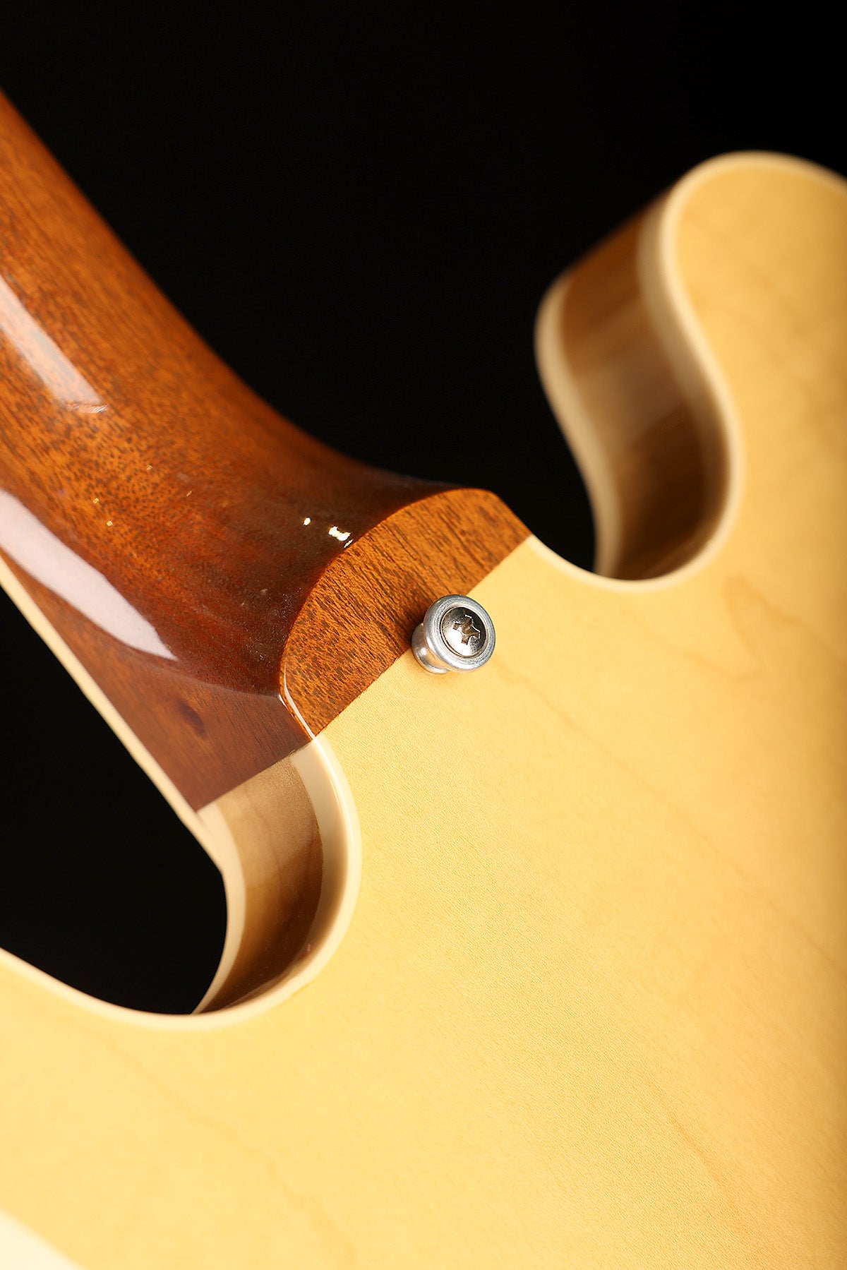 Heritage H-530 'Natural' Preowned 2020