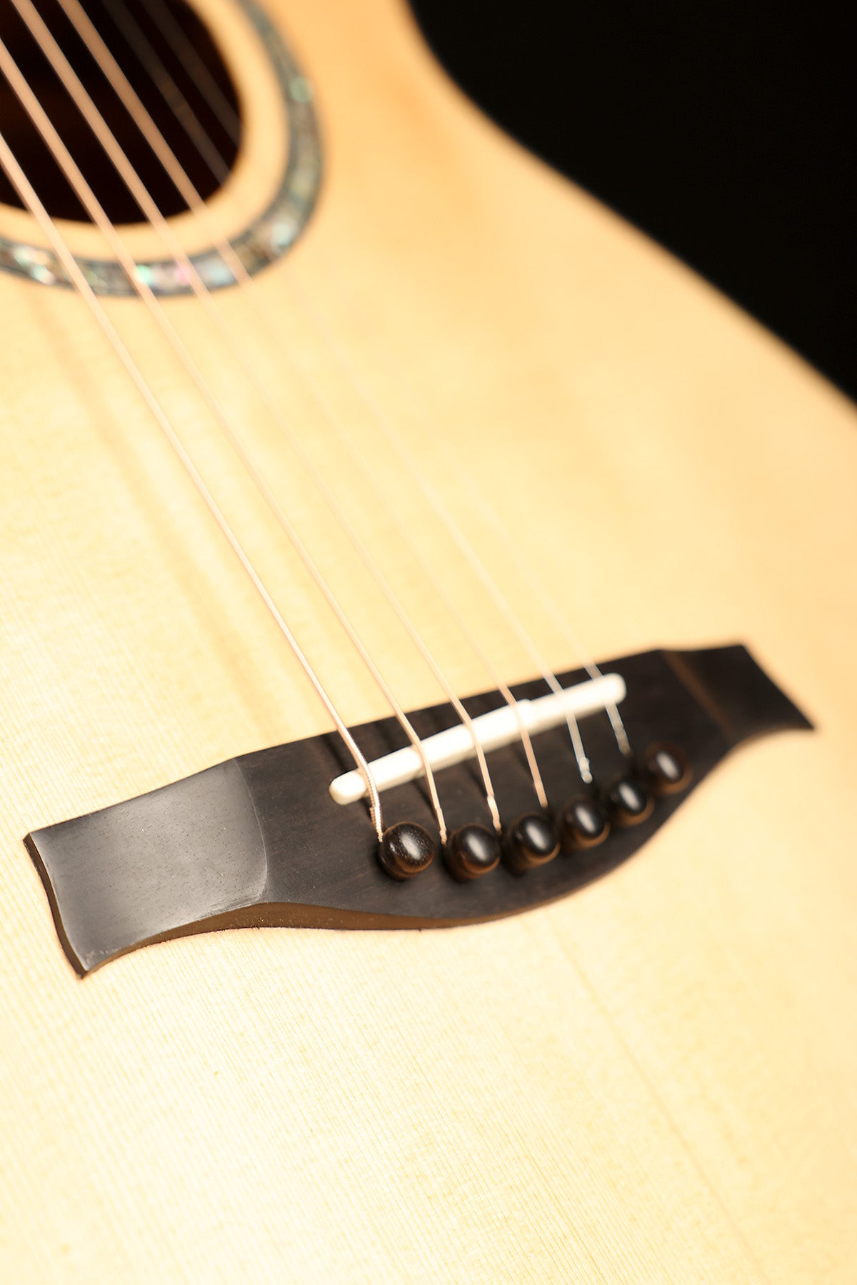 David Worthy Sunbeam 'Sitka Spruce / Quilted Queensland Maple' Preowned 2008