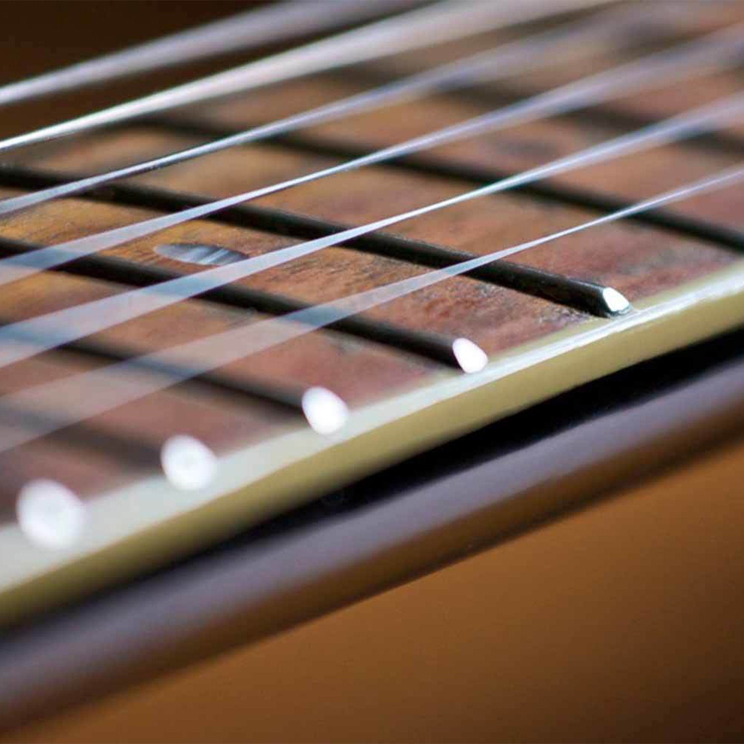 Choosing Strings For Your Acoustic Guitar