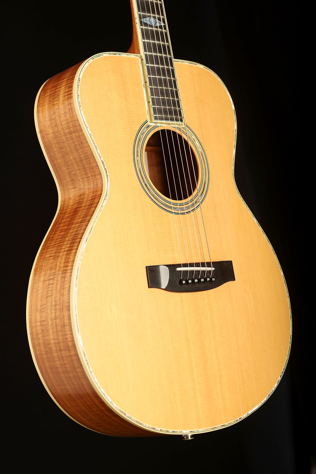 Woodtone Barry Kerr 000 Custom Left-Handed 'AAA Spruce / Fiddleback Blackwood' Preowned 1993