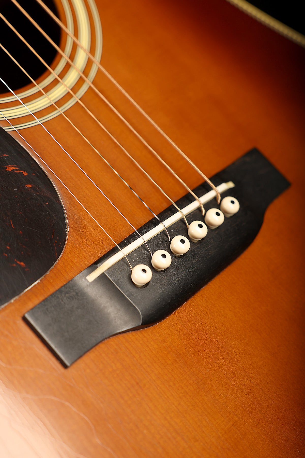 Martin Custom Shop Expert D-28 1937 ‘Ambertone’ Stage 1 Aged Left-Handed Preowned 2023