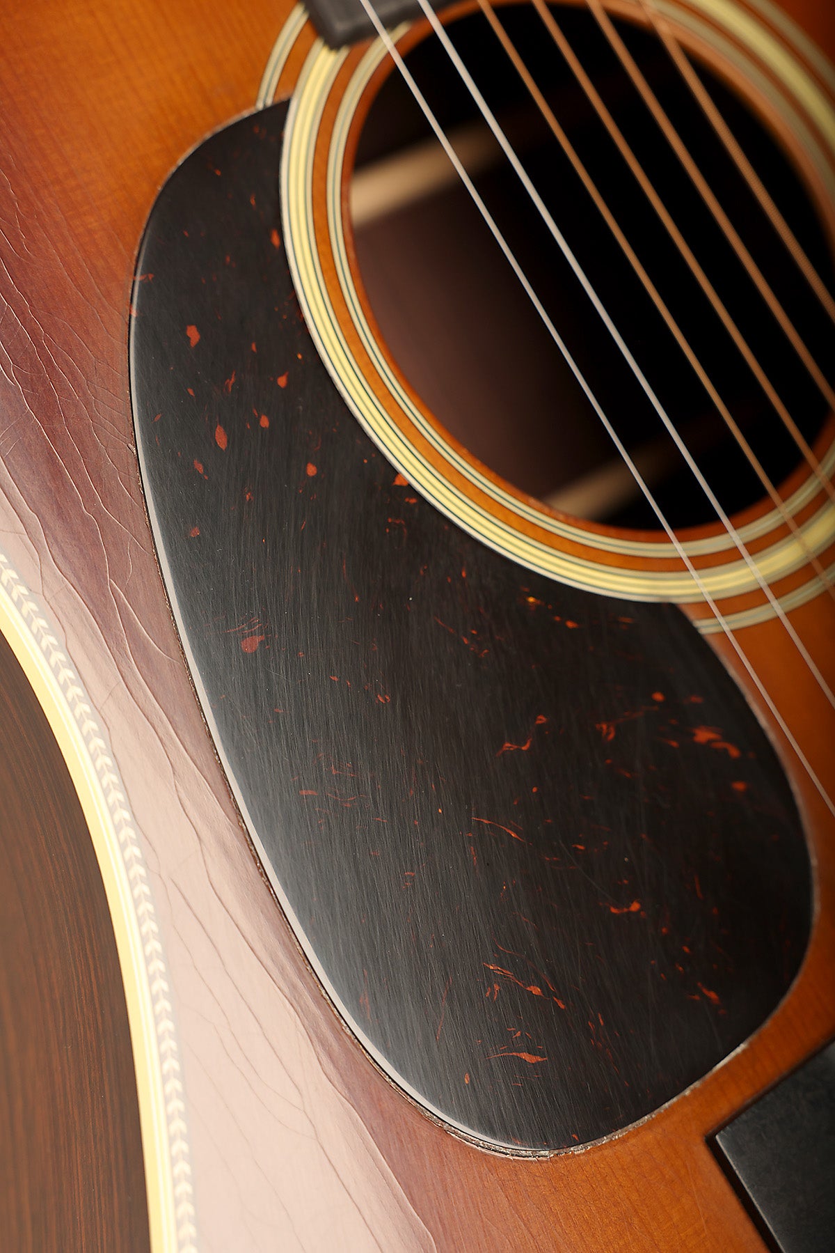 Martin Custom Shop Expert D-28 1937 ‘Ambertone’ Stage 1 Aged Left-Handed Preowned 2023