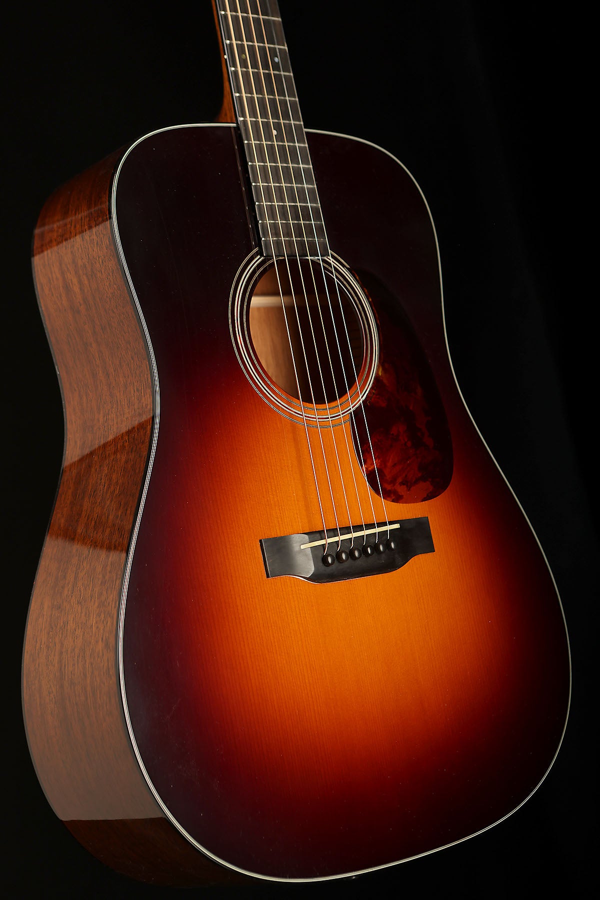 Collings D1 A HC SB Hill Country Series Dreadnought 'Adirondack / Honduran Mahogany' Preowned 2025