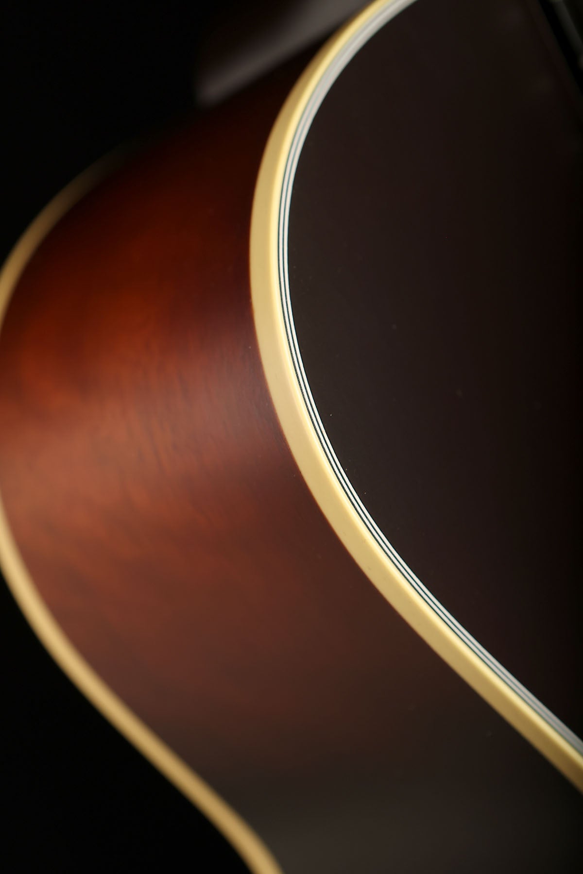 Maton EBG808C-TE-TSB Tommy Emmanuel 'Tobacco Sunburst' Acoustic Electric Guitar