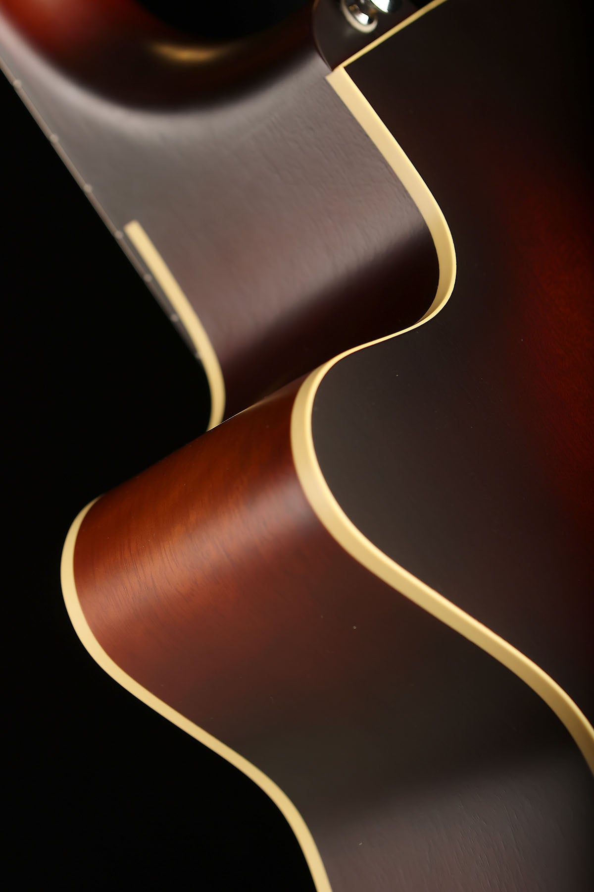 Maton EBG808C-TE-TSB Tommy Emmanuel 'Tobacco Sunburst' Acoustic Electric Guitar