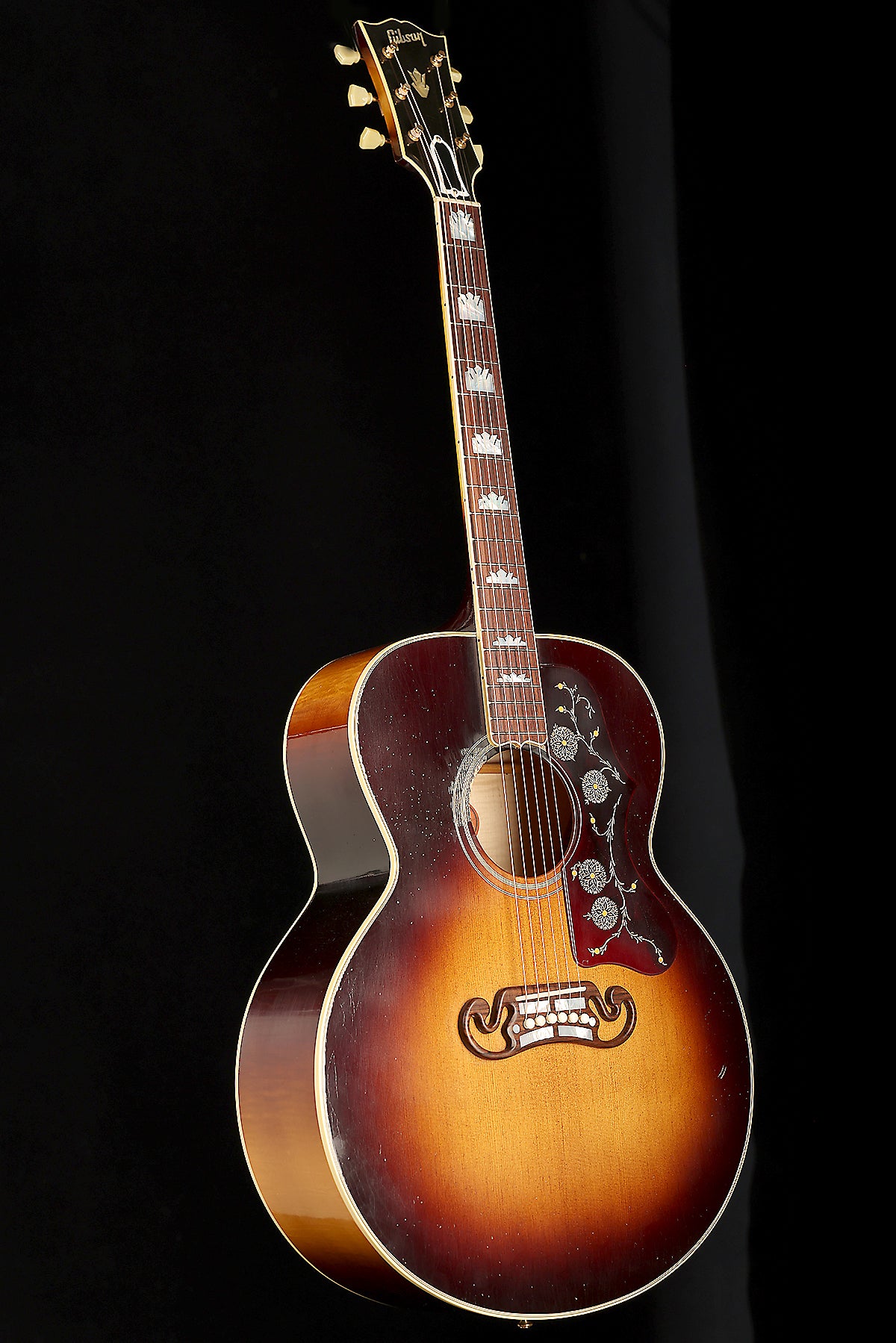 Gibson Murphy Lab 1957 SJ-200 ‘Light Aged Vintage Sunburst’ Preowned 2023 - Acoustic Centre Music Store, Melbourne Australia