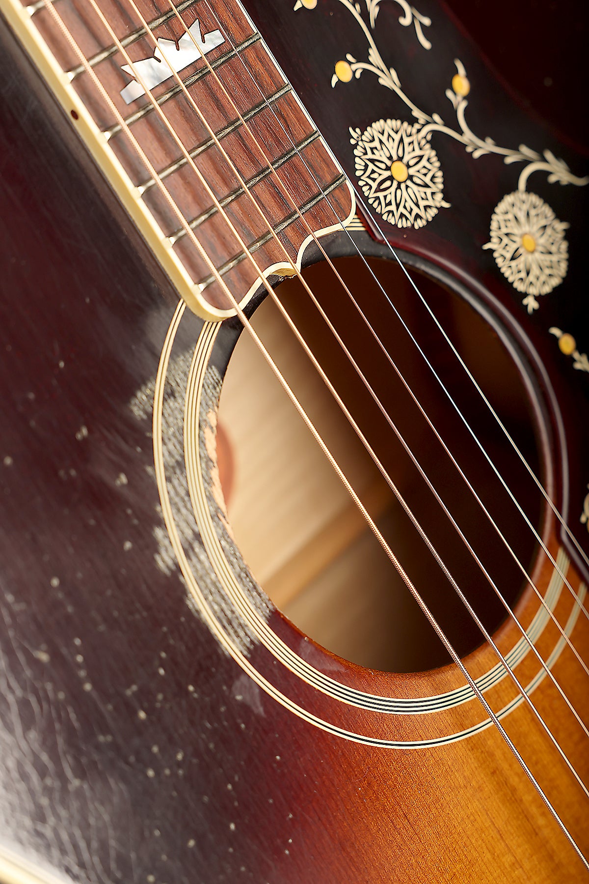 Gibson Murphy Lab 1957 SJ-200 ‘Light Aged Vintage Sunburst’ Preowned 2023 - Acoustic Centre Music Store, Melbourne Australia