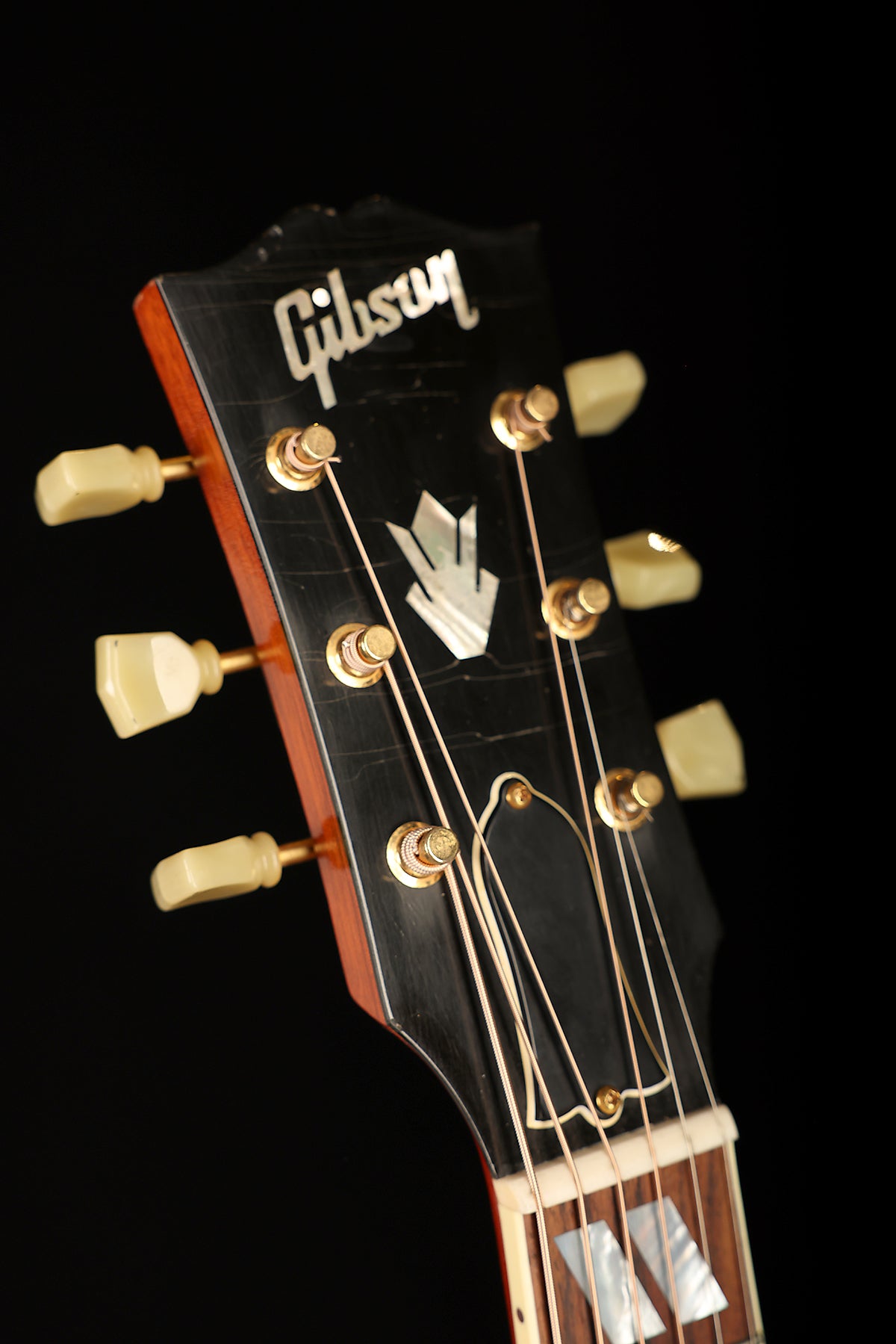 Gibson Murphy Lab 1960 Hummingbird Light Aged Preowned 2024 - Acoustic Centre Music Store, Melbourne Australia
