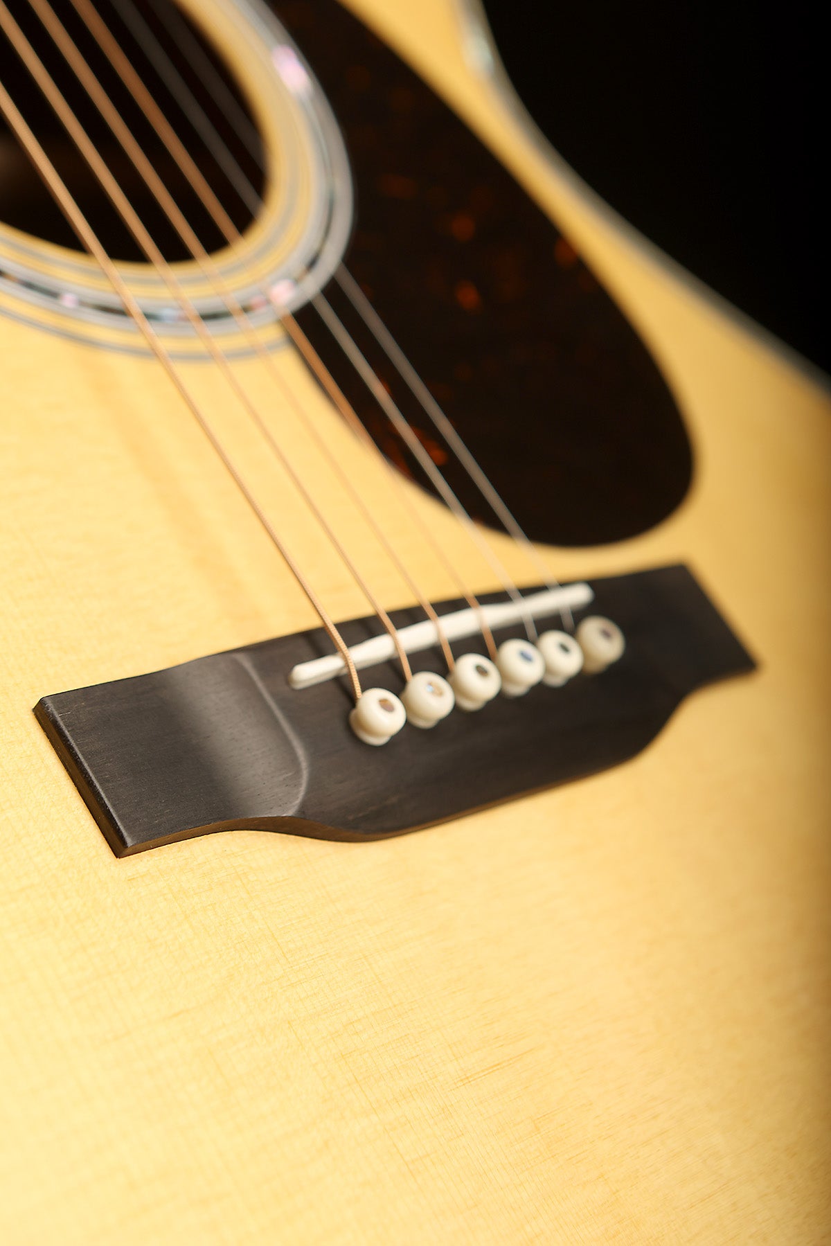 Martin 000-42: Standard Series Acoustic Guitar - Acoustic Centre Music Store, Melbourne Australia