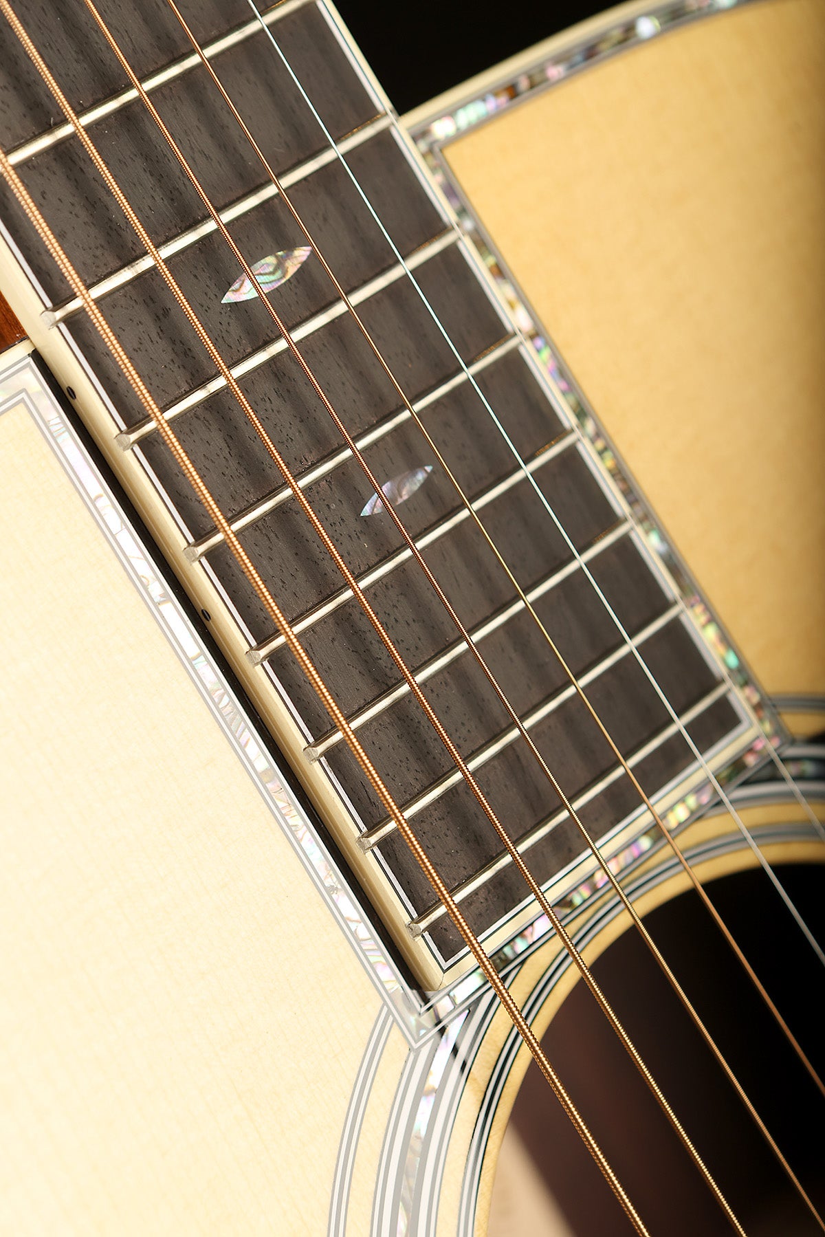 Martin 000-42: Standard Series Acoustic Guitar - Acoustic Centre Music Store, Melbourne Australia