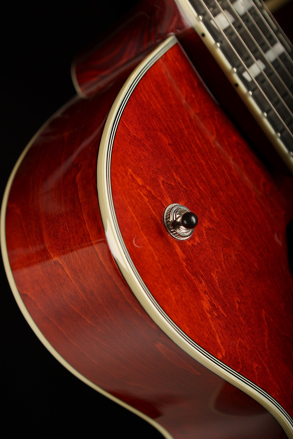 Eastman AR372CE-P90 Limited Edition Archtop Electric Guitar - Acoustic Centre Music Store, Melbourne Australia