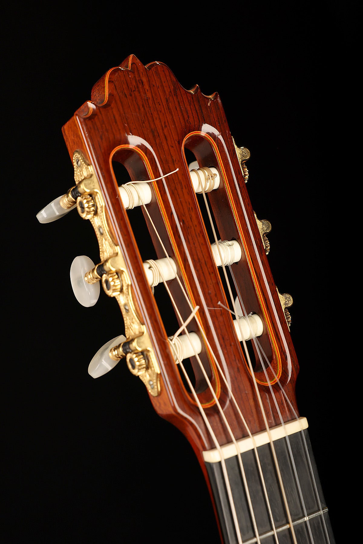 Jose oribe special calida suprema 1986. Pre owned with case - Acoustic Centre Music Store, Melbourne Australia