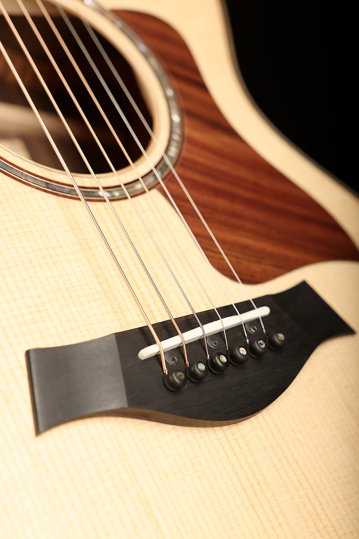 Taylor 812ce Grand Concert Acoustic Electric Guitar