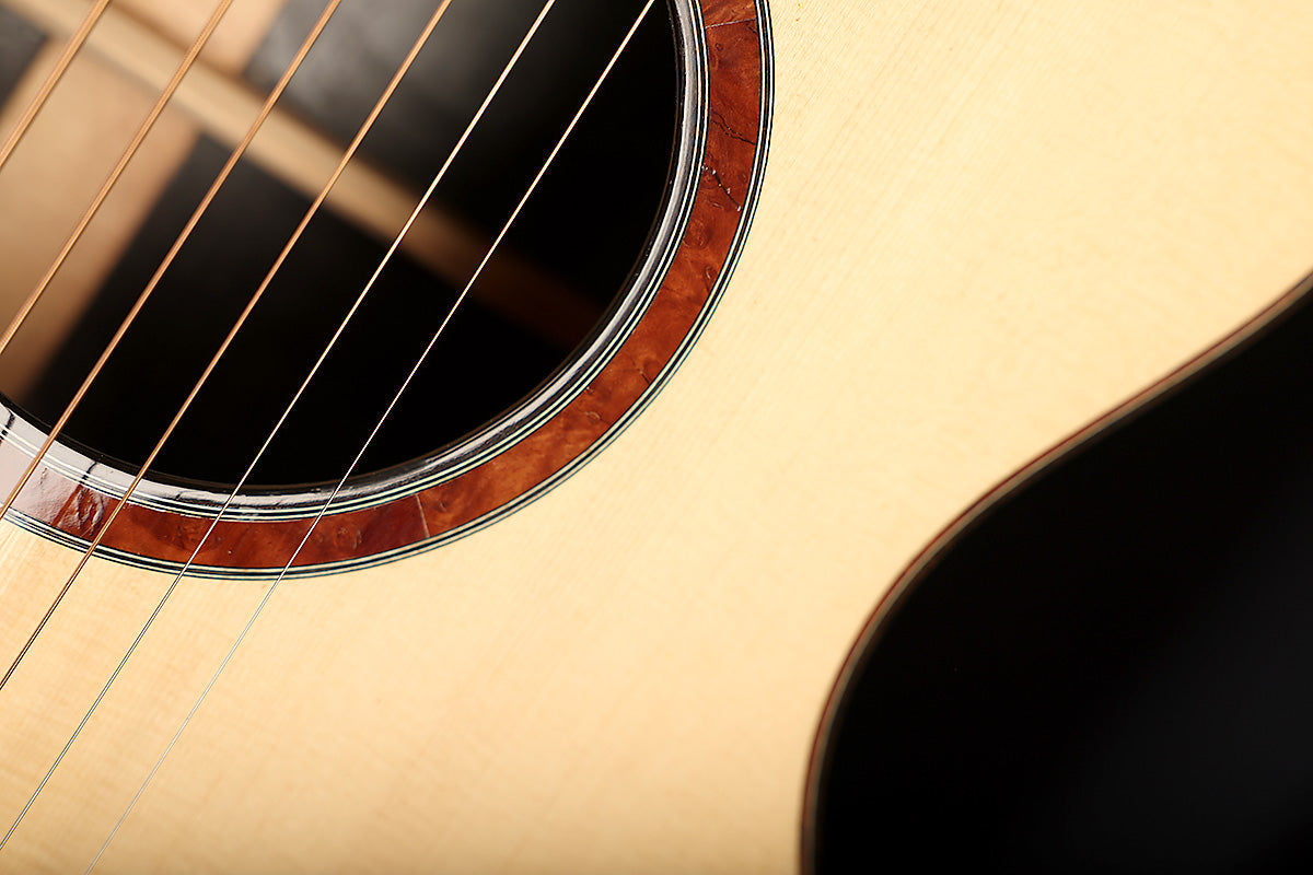 David Worthy 'Talisman' Engelmann Spruce / African Blackwood Preowned 2024