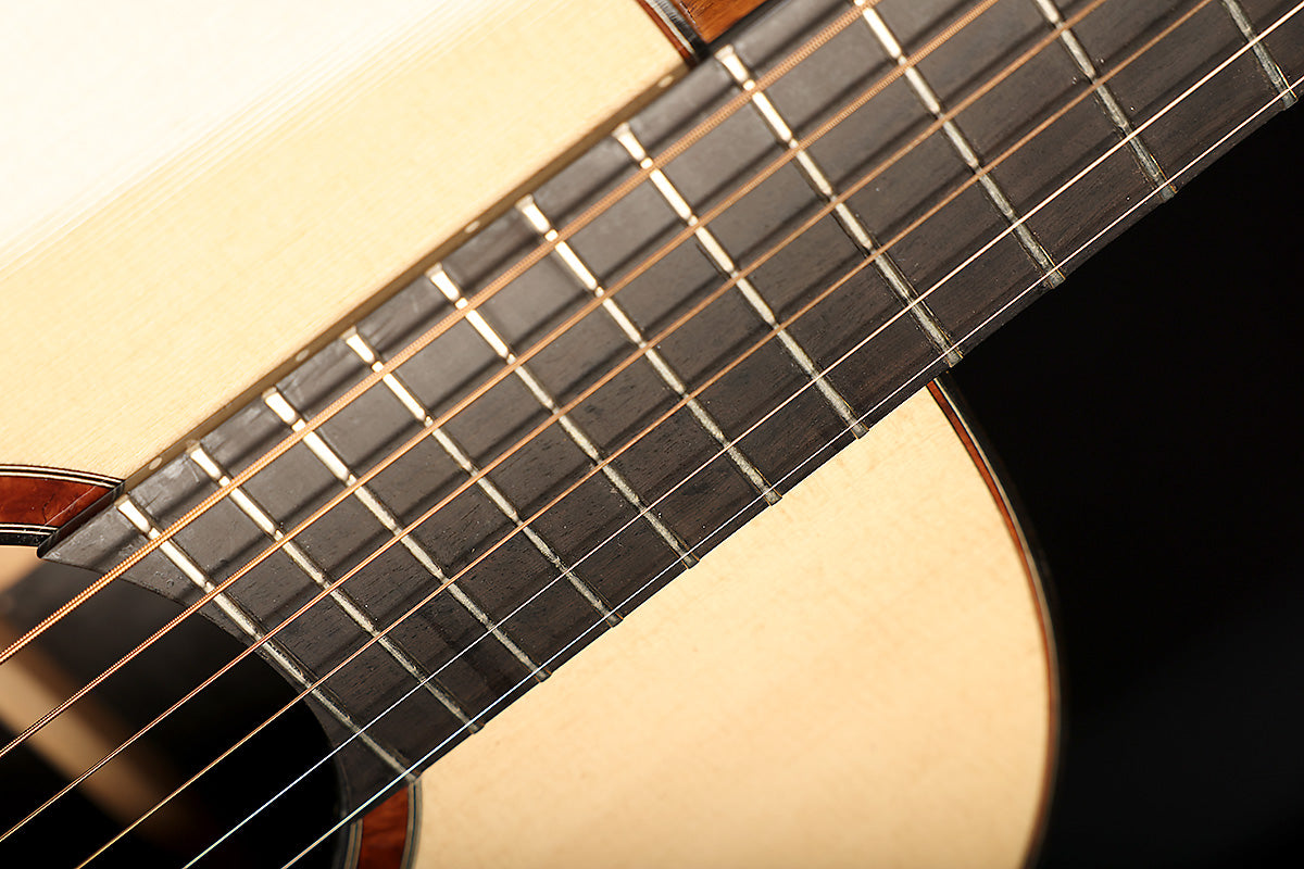 David Worthy 'Talisman' Engelmann Spruce / African Blackwood Preowned 2024