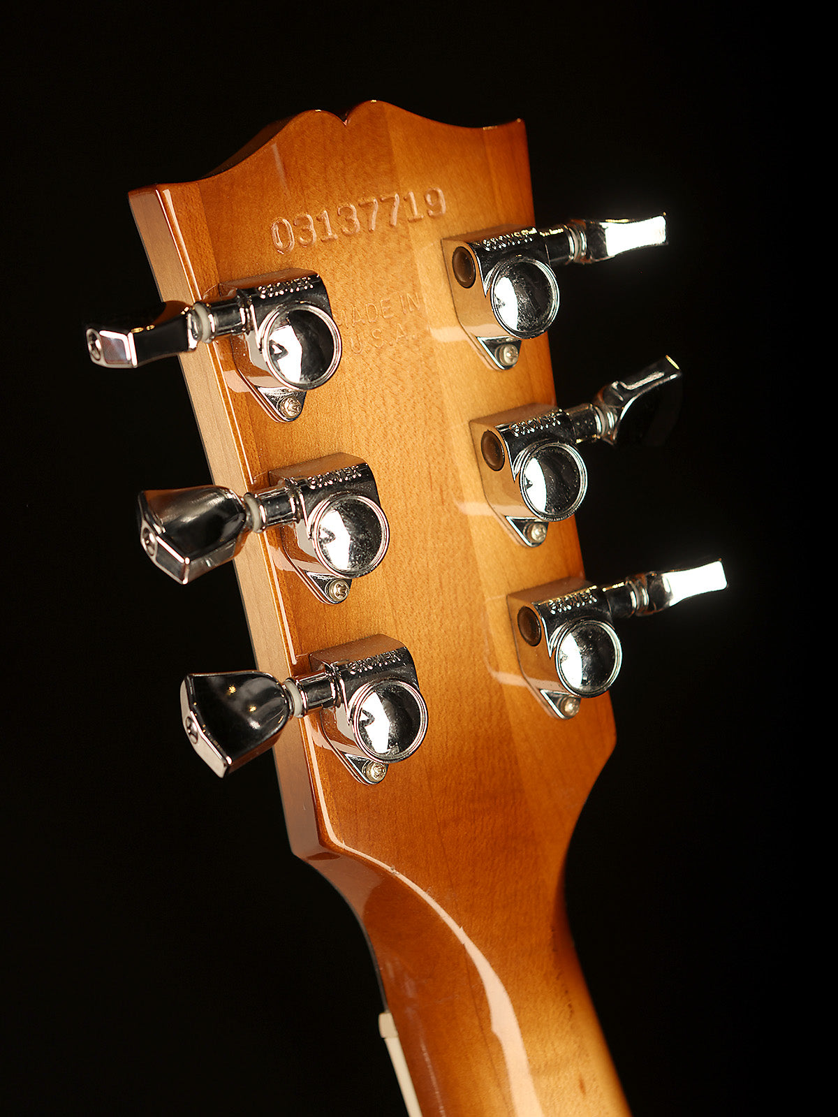 Gibson ES-137 Classic &#39;Lightburst&#39; Preowned 2007 - Acoustic Centre Music Store, Melbourne Australia