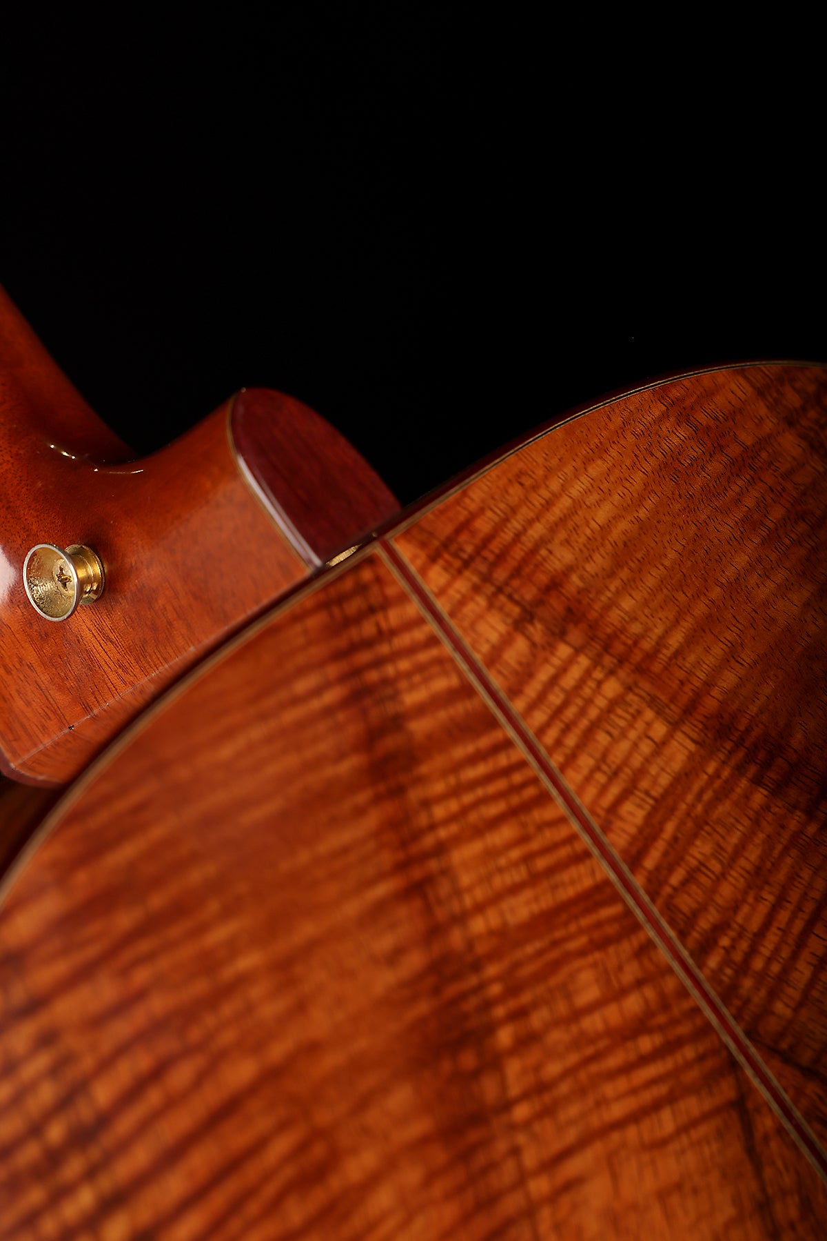 Goodall Royal Hawaiian Grand Concert Koa Preowned 2005