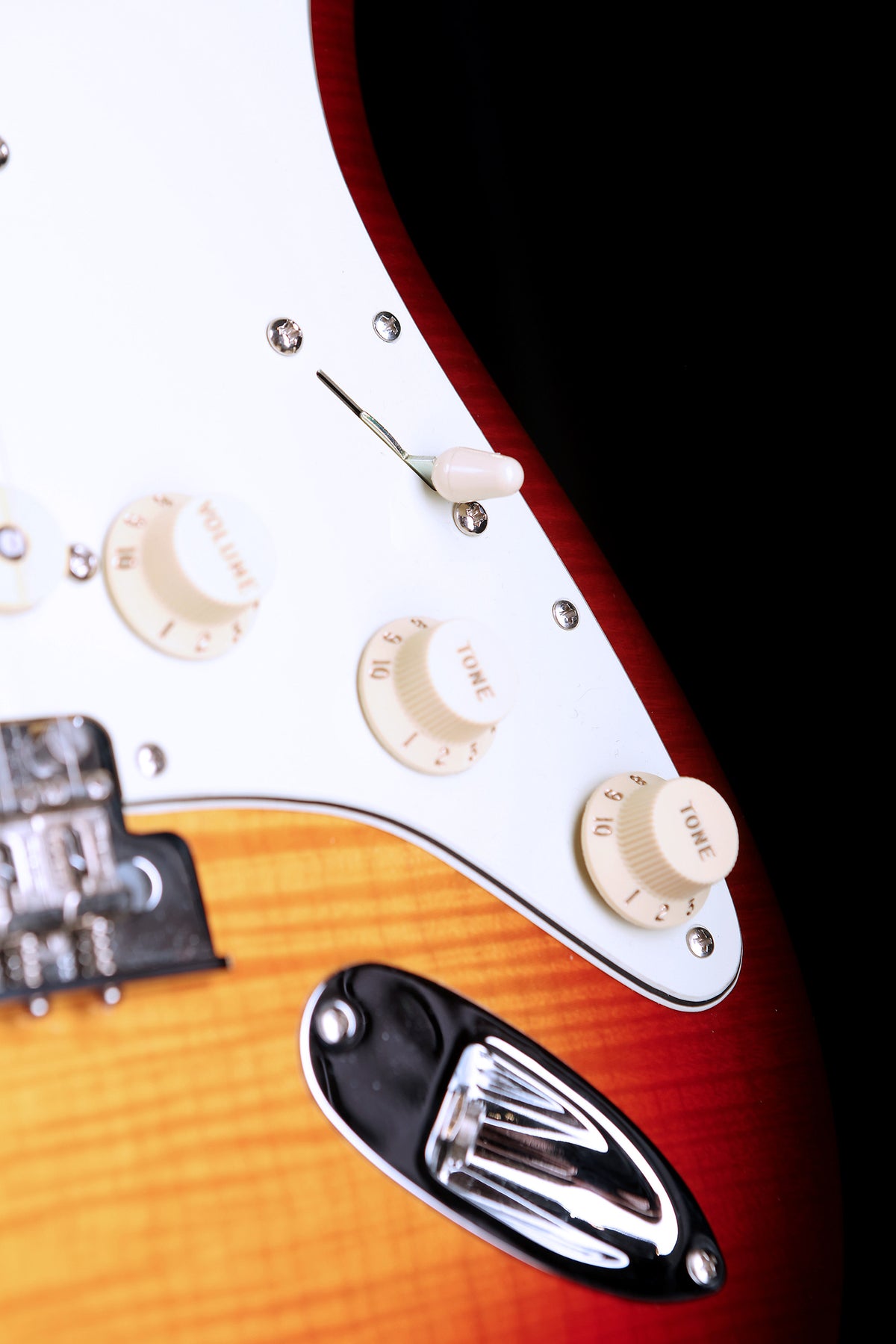 Fender 70th Anniversary American Professional II Stratocaster &#39;Comet Burst&#39; Preowned 2024 - Acoustic Centre Music Store, Melbourne Australia