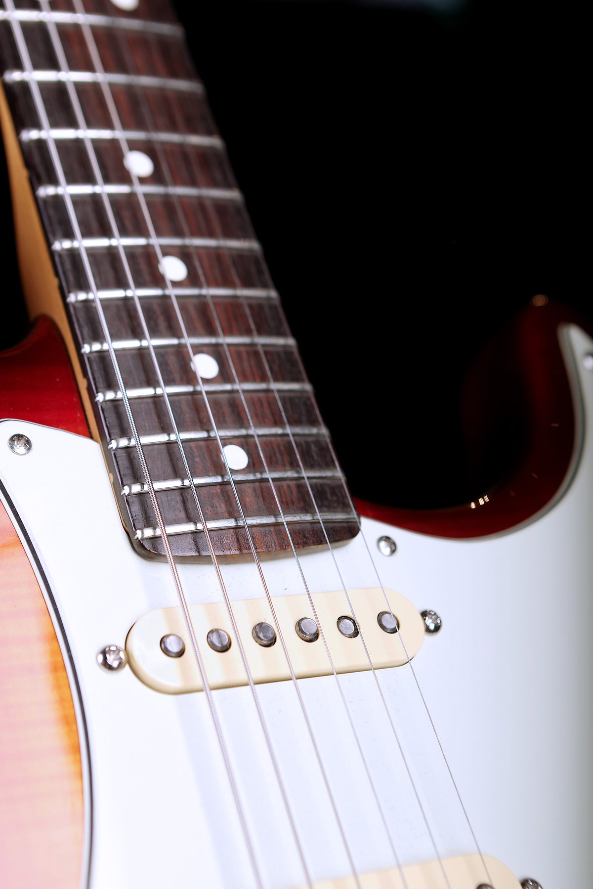 Fender 70th Anniversary American Professional II Stratocaster &#39;Comet Burst&#39; Preowned 2024 - Acoustic Centre Music Store, Melbourne Australia