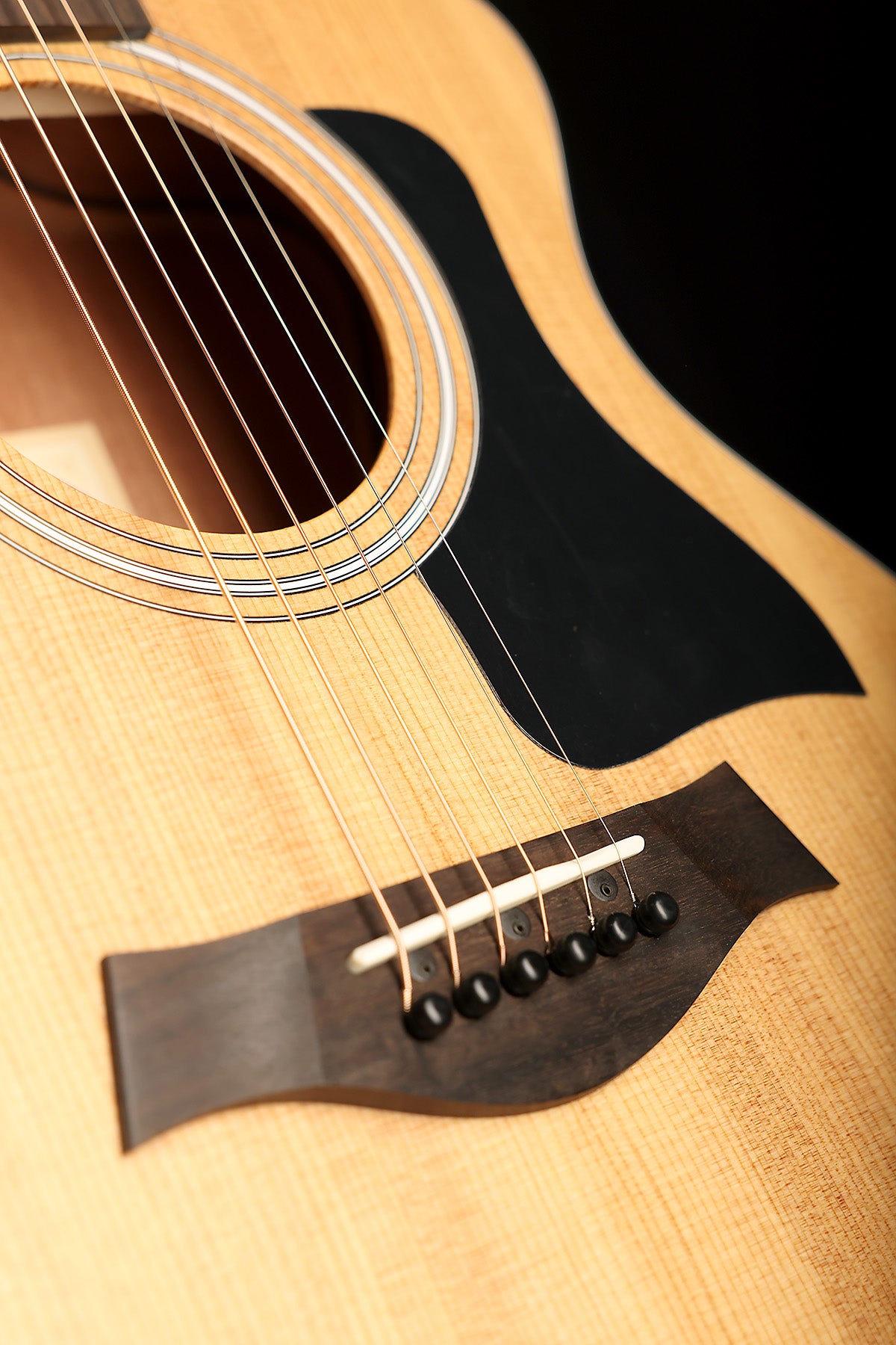 Taylor 112ce Grand Concert Acoustic Electric Guitar