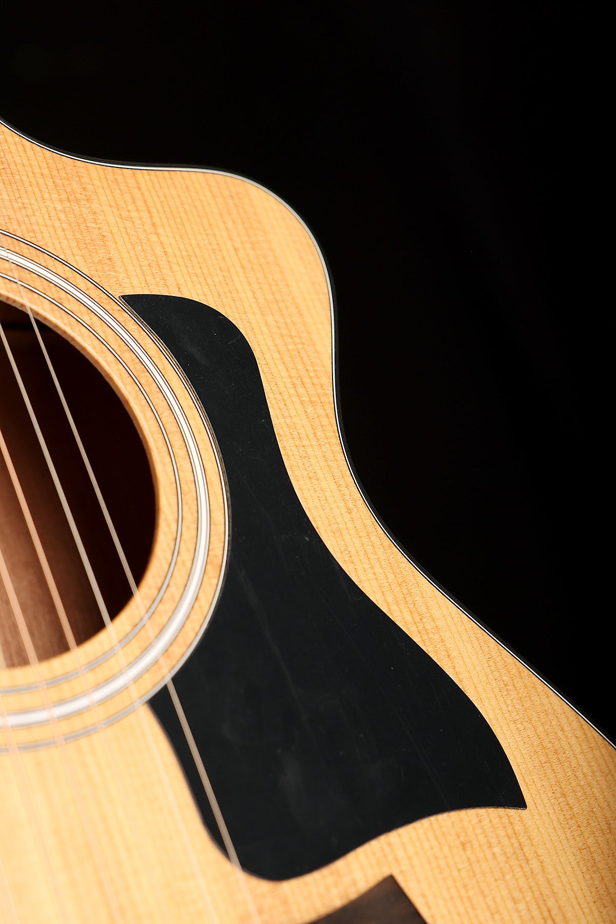 Taylor 112ce Grand Concert Acoustic Electric Guitar