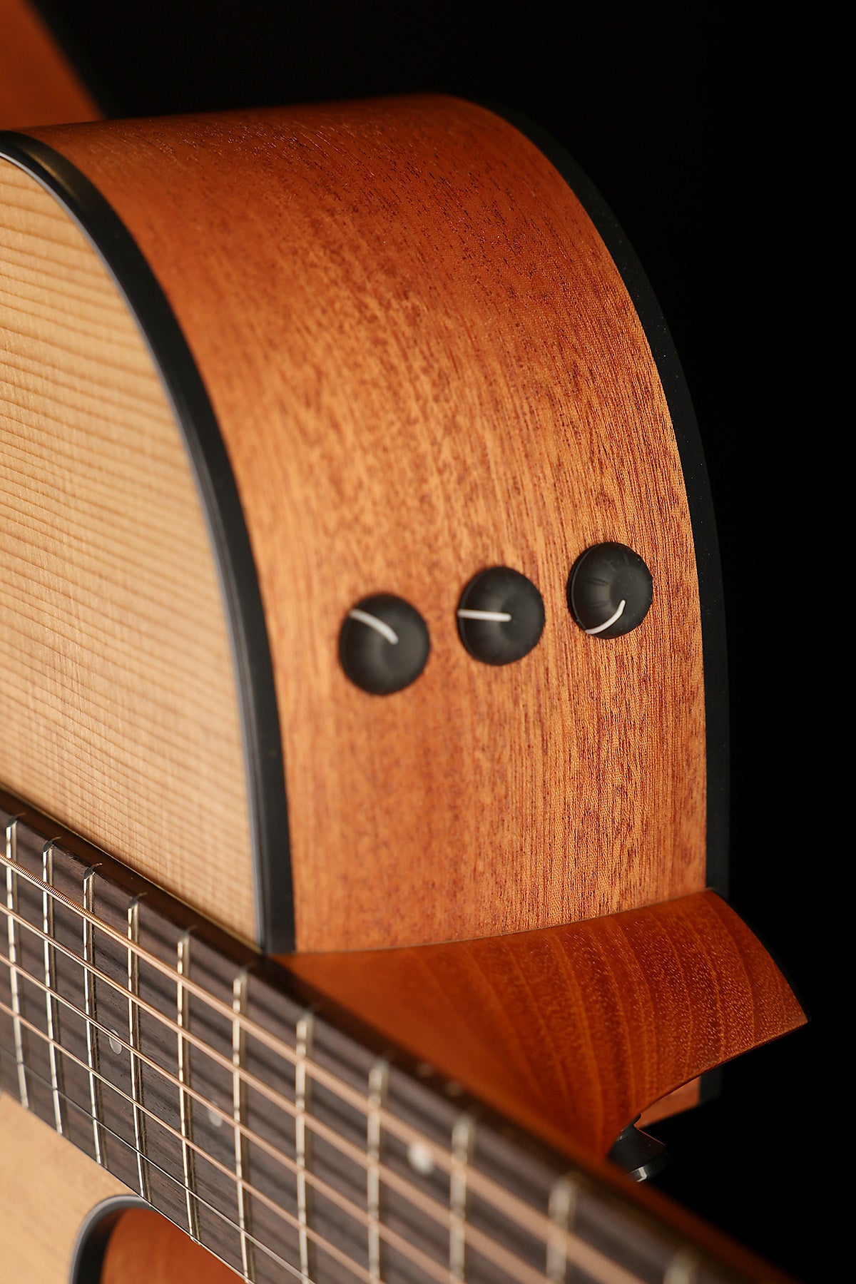 Taylor 112ce Grand Concert Acoustic Electric Guitar