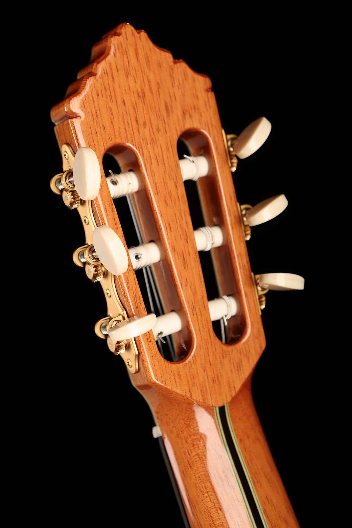 Alhambra Premier Pro Javier Mengual &#39;Cedar / Madagascar Rosewood&#39; Classical Guitar Preowned 2024 - Acoustic Centre Music Store, Melbourne Australia