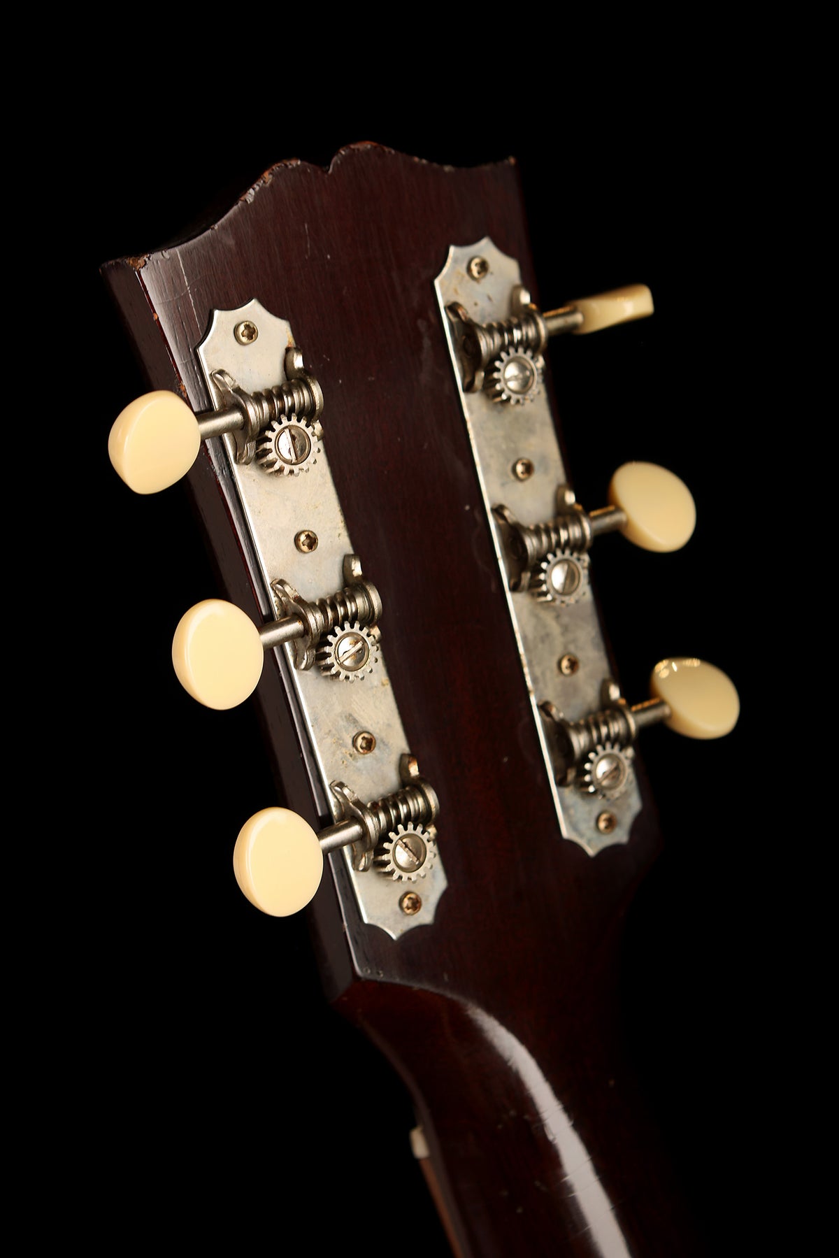 Gibson Custom Shop Murphy Lab 1942 Banner J-45 Light Aged Preowned 2023 - Acoustic Centre Music Store, Melbourne Australia