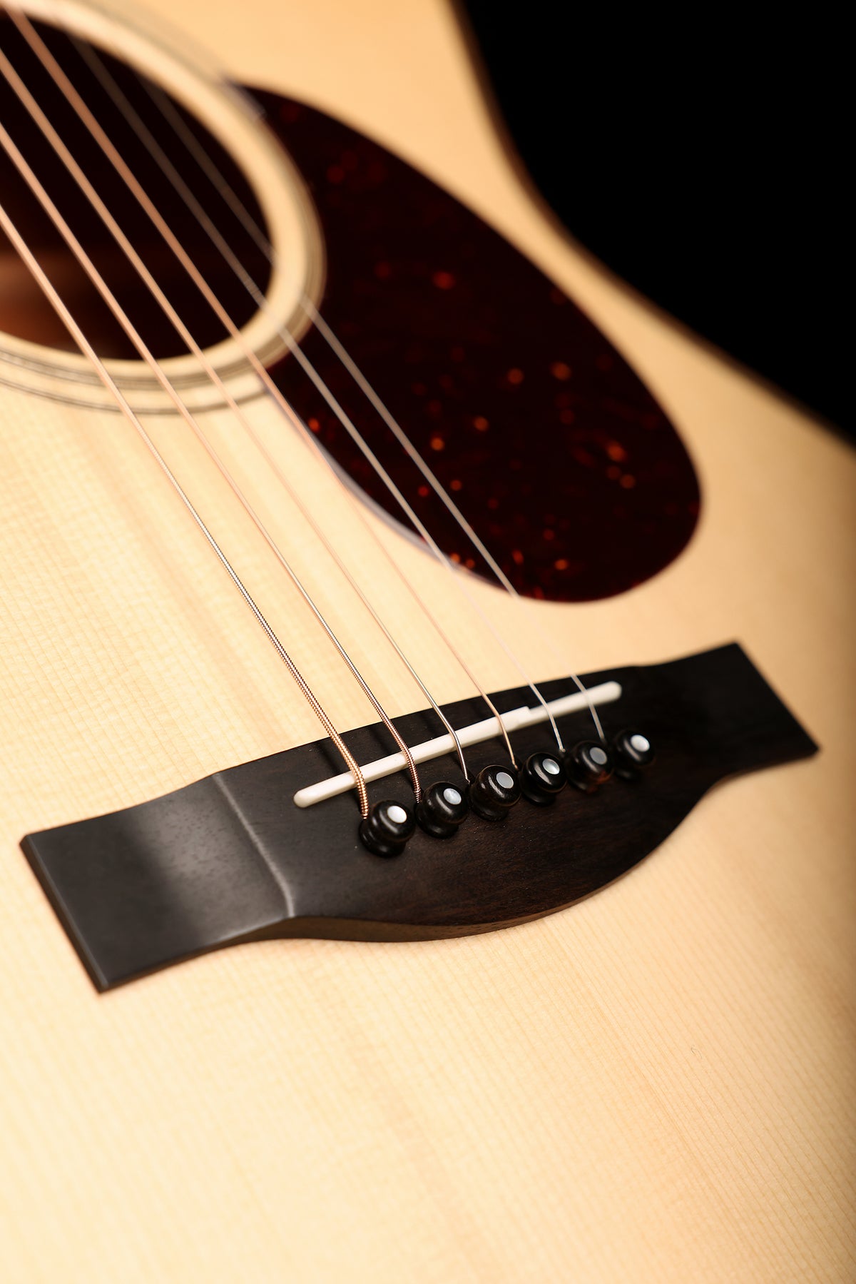 Santa Cruz OM 'Adirondack / Mahogany' Preowned 2021
