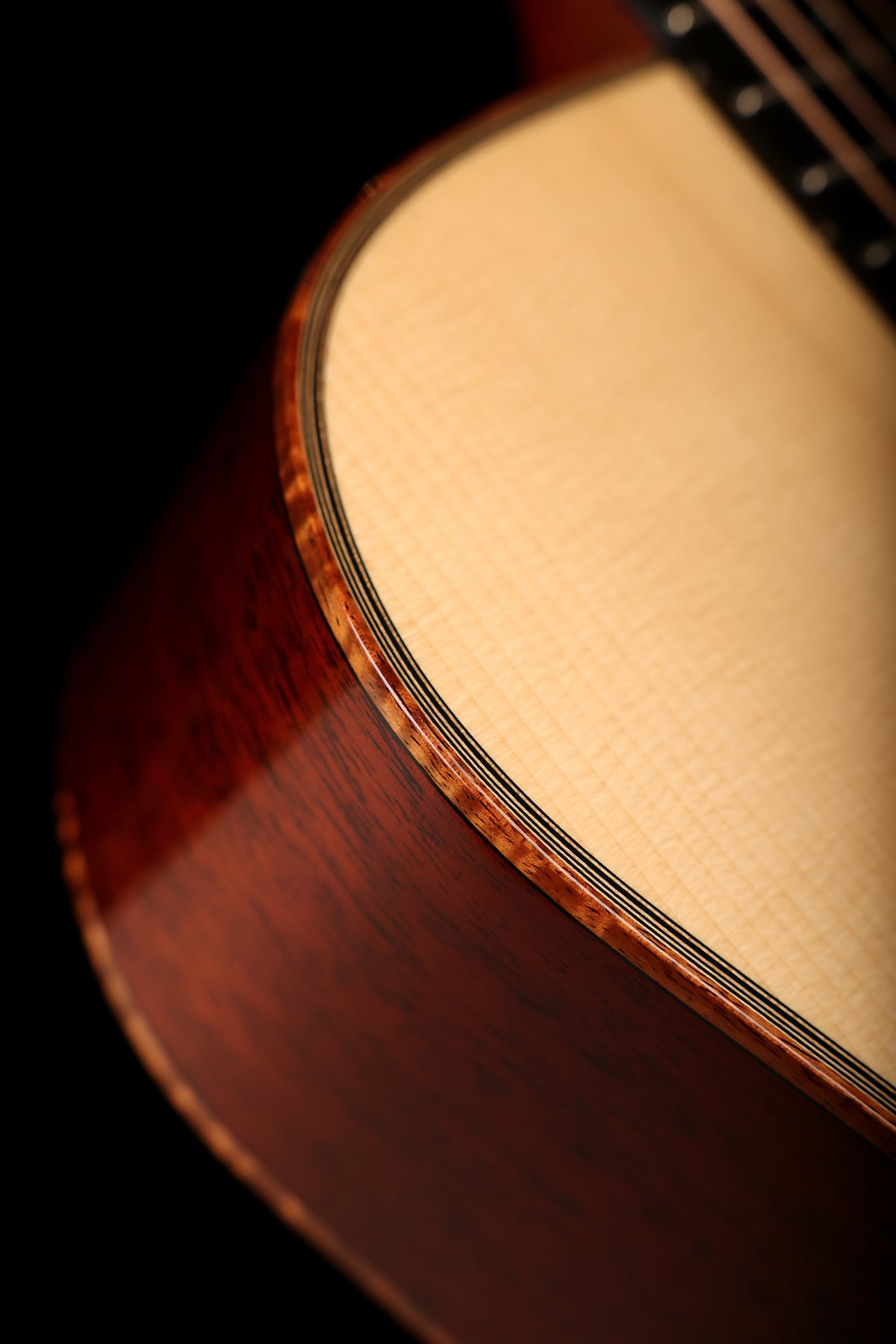 Santa Cruz OM 'Adirondack / Mahogany' Preowned 2021