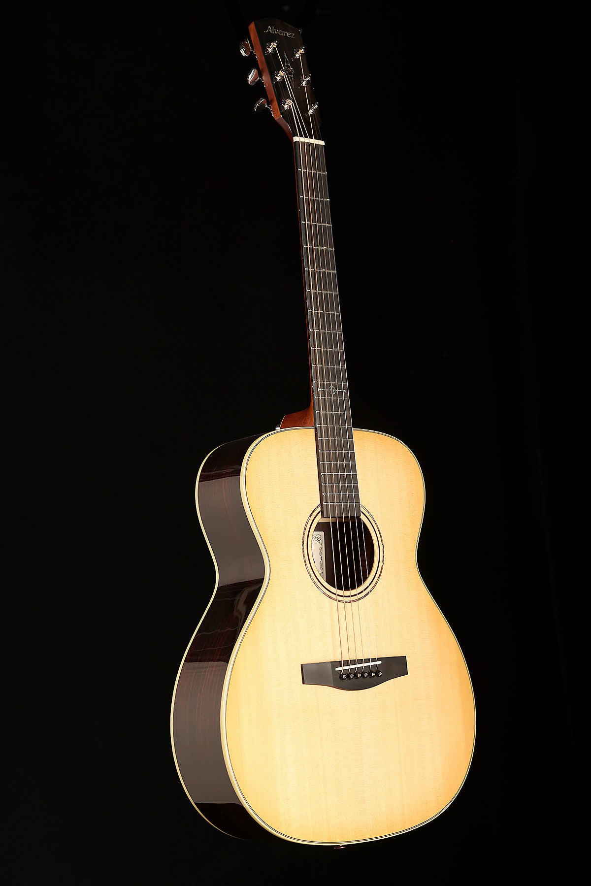 Alvarez Laureate Folk 70E 'Daybreak' Preowned 2025