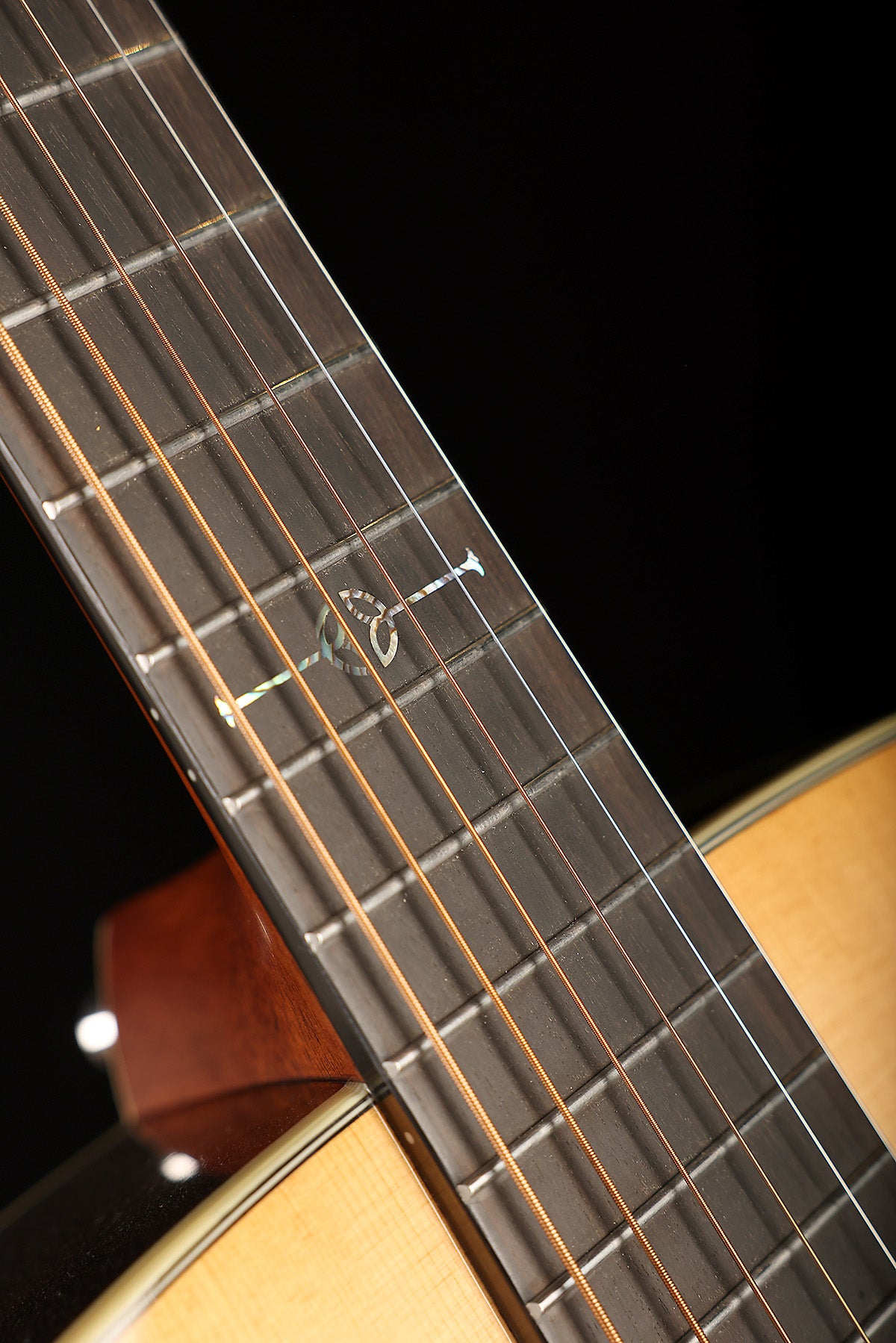 Alvarez Laureate Folk 70E 'Daybreak' Preowned 2025