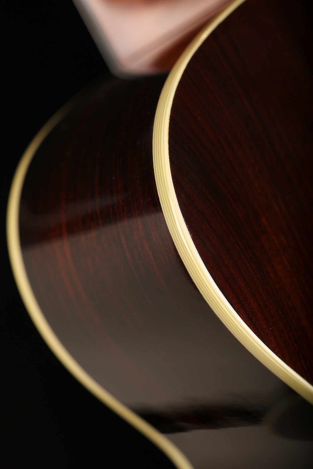 Alvarez Laureate Folk 70E 'Daybreak' Preowned 2025