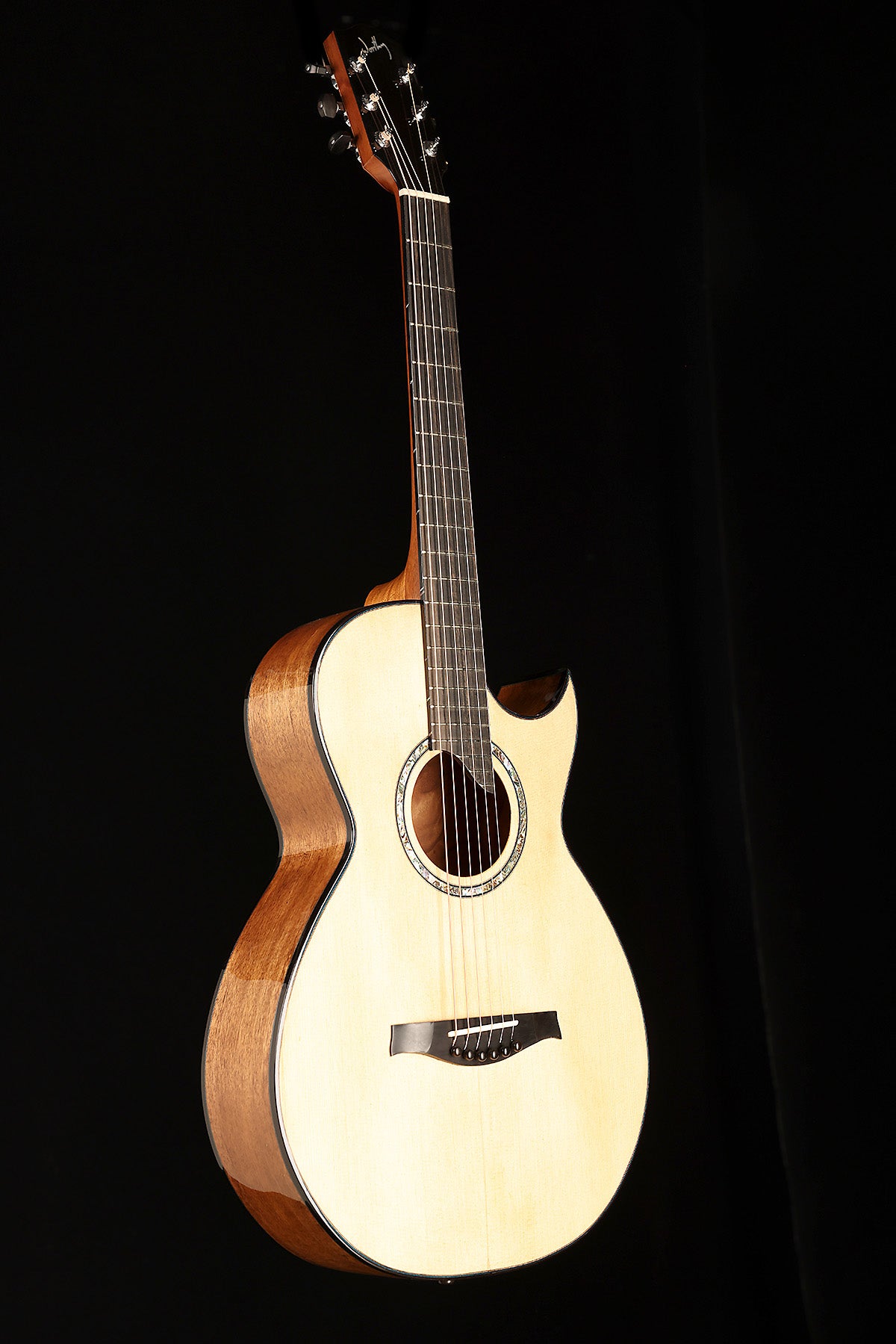 David Worthy Sunbeam 'Sitka Spruce / Quilted Queensland Maple' Preowned 2008