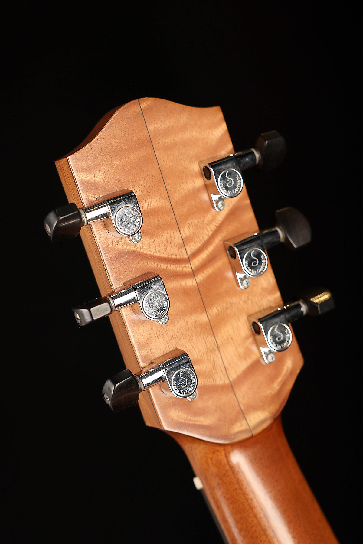 David Worthy Sunbeam 'Sitka Spruce / Quilted Queensland Maple' Preowned 2008