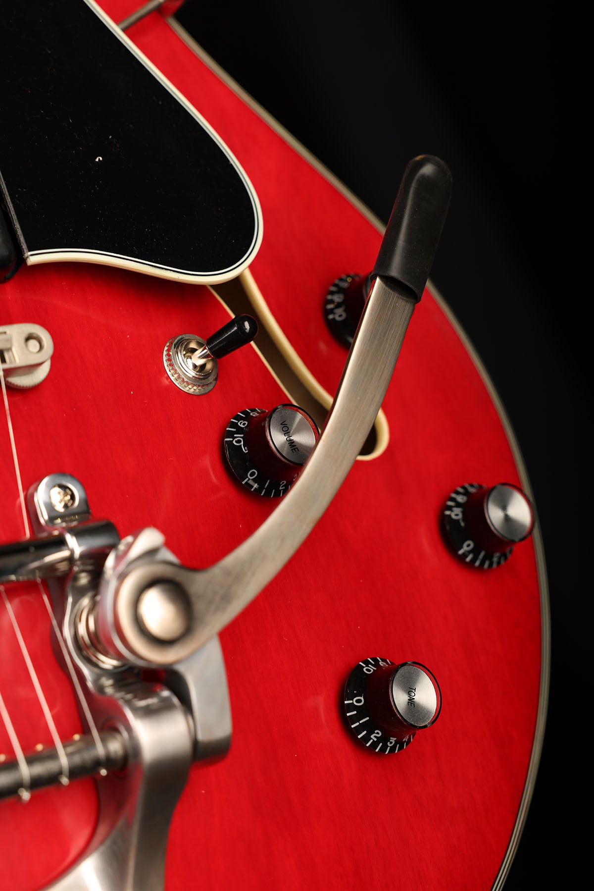 Eastman T64/TV-T-RD 'Vintage Red' Hollow Body Electric Guitar