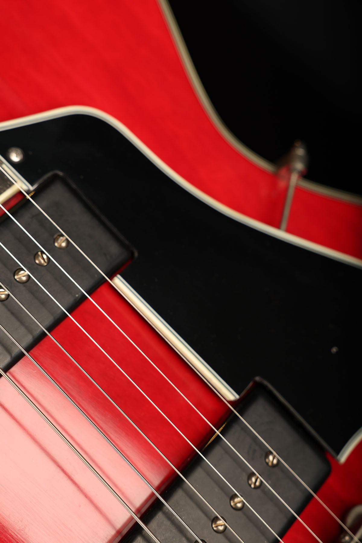 Eastman T64/TV-T-RD 'Vintage Red' Hollow Body Electric Guitar
