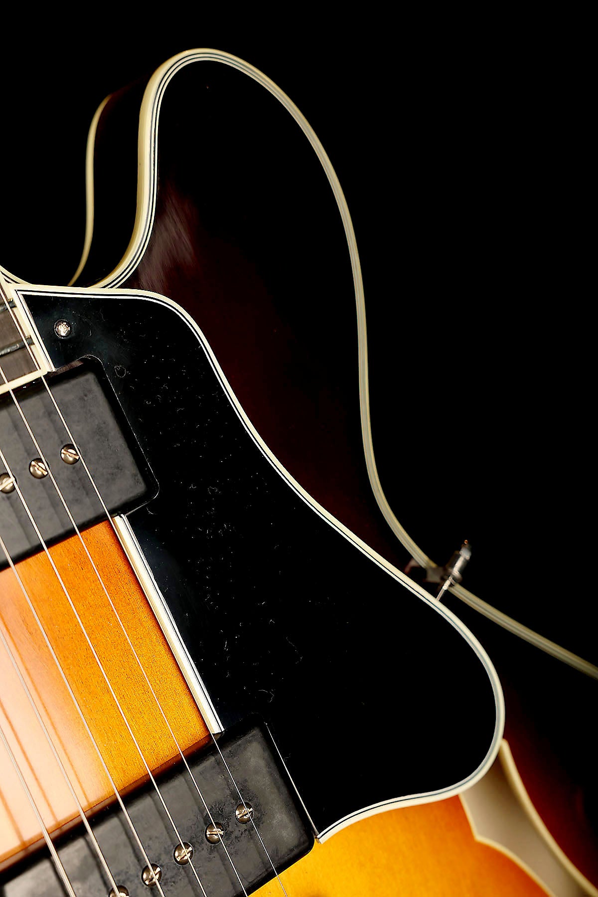 Eastman T60/TV-SB Thinline 'Sunburst' Electric Guitar