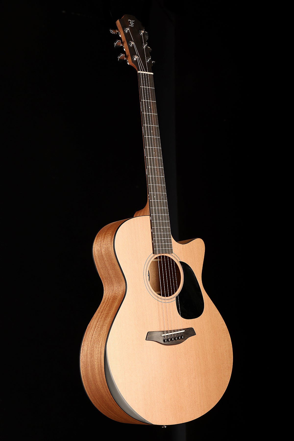 Furch Blue Deluxe GC-CM a 'Western Red Cedar / African Mahogany' Acoustic Guitar