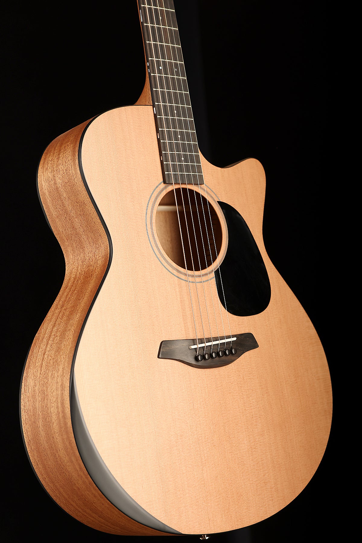 Furch Blue Deluxe GC-CM a 'Western Red Cedar / African Mahogany' Acoustic Guitar