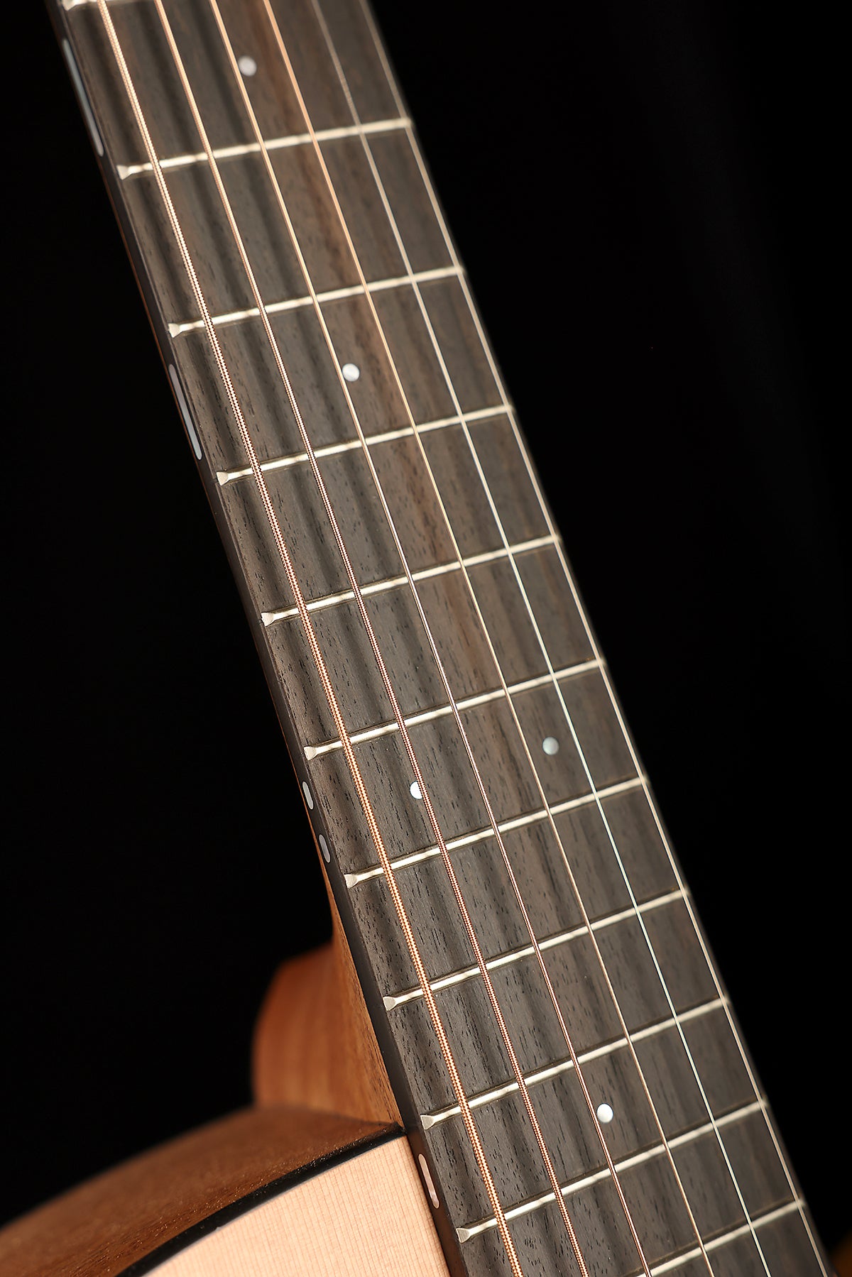 Furch Blue Deluxe GC-CM a 'Western Red Cedar / African Mahogany' Acoustic Guitar