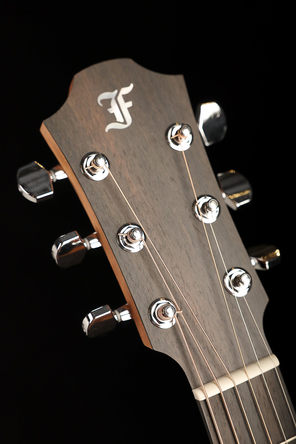 Furch Blue Deluxe GC-CM a 'Western Red Cedar / African Mahogany' Acoustic Guitar