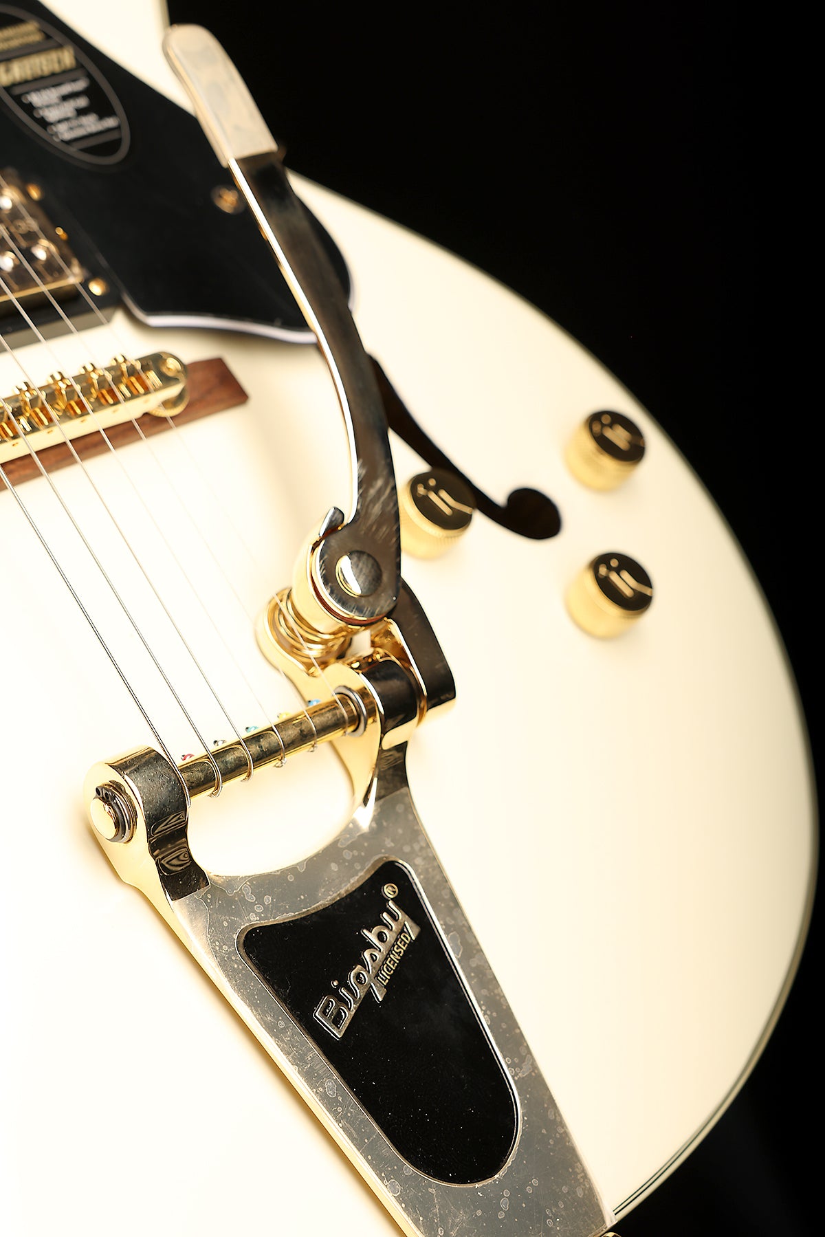 Gretsch G2420TG Streamliner Hollow Body with Bigsby LTD ‘Vintage White’ Electric Guitar