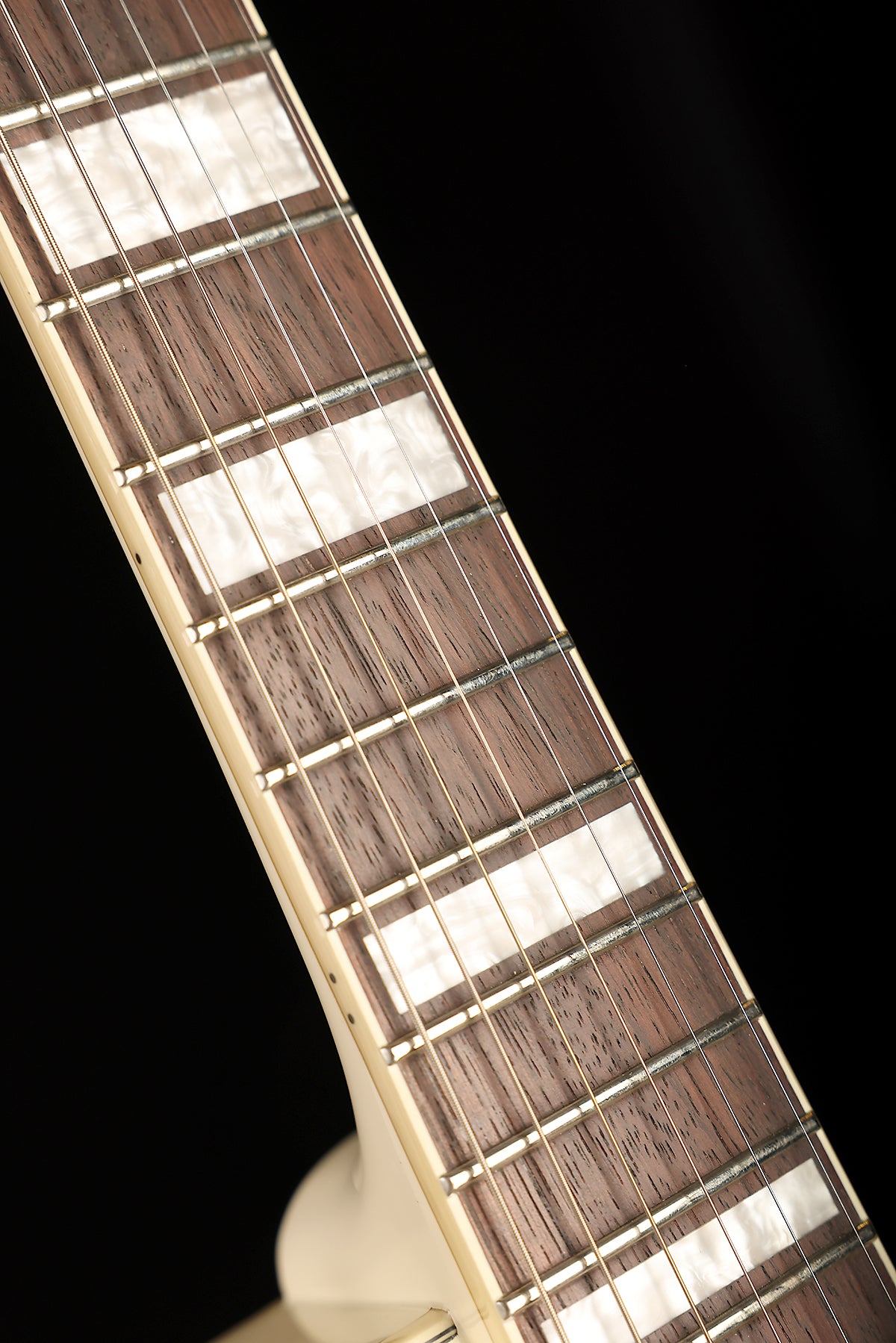 Gretsch G2420TG Streamliner Hollow Body with Bigsby LTD ‘Vintage White’ Electric Guitar