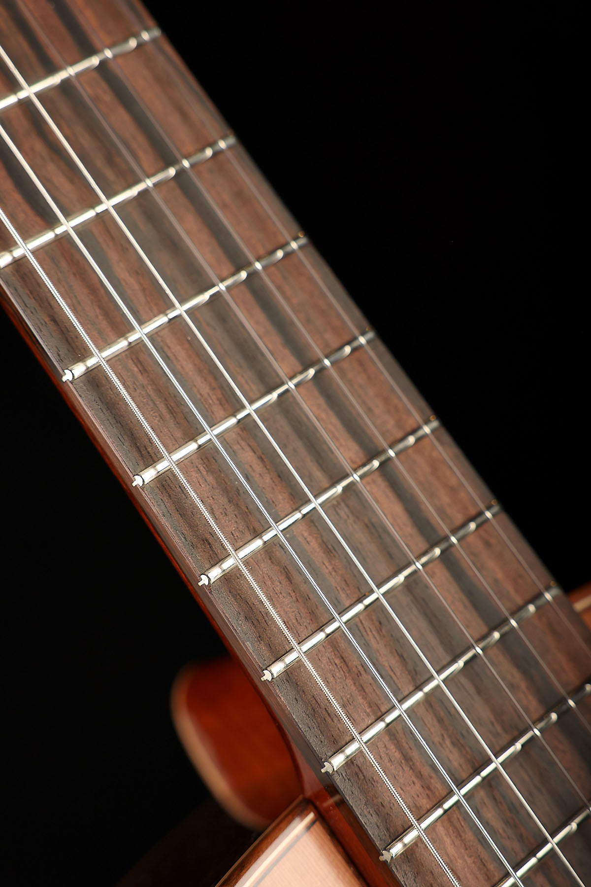 Allan Bull Concert Model 'Californian Redwood / East Indian Rosewood' Classical Guitar