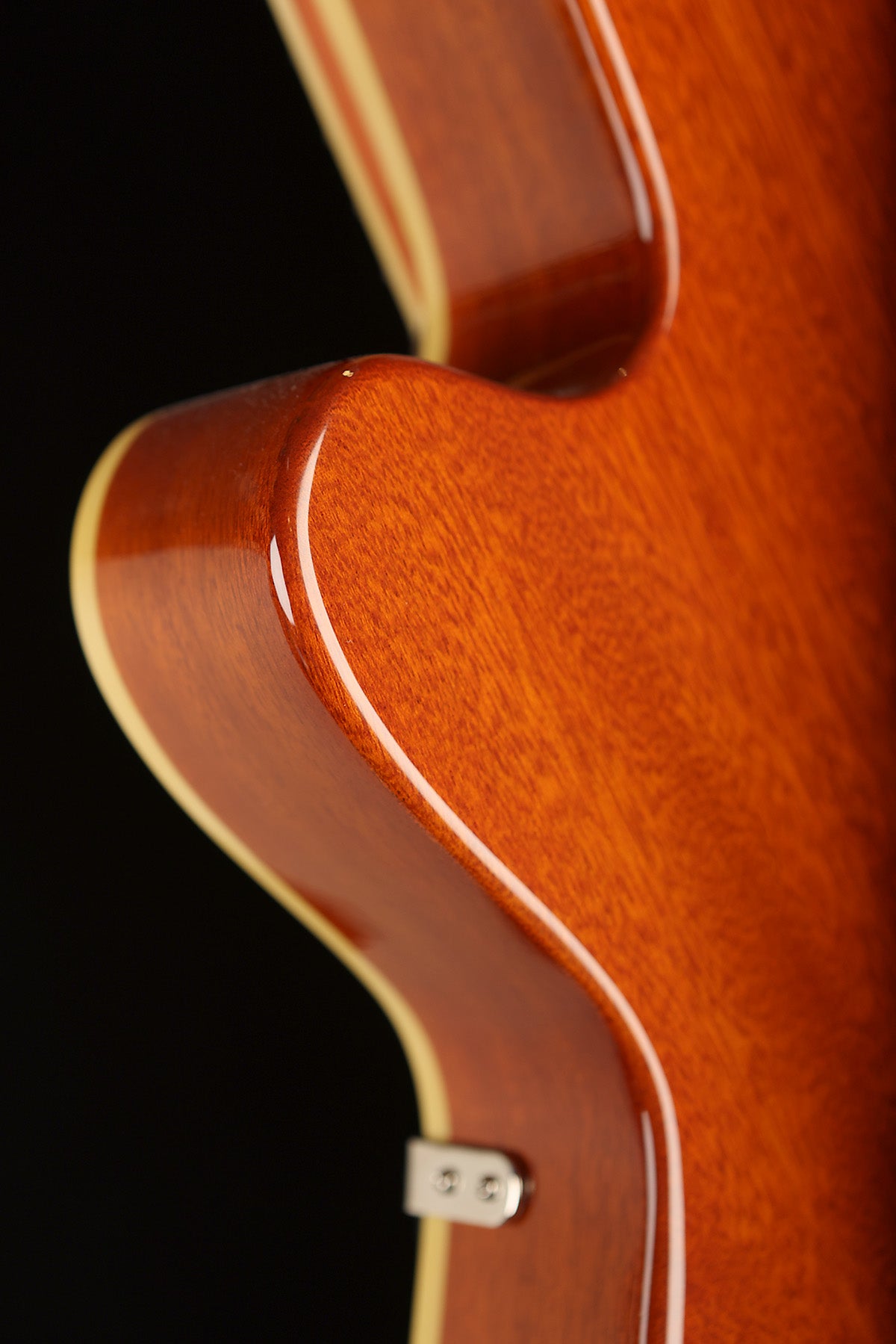 Guild M-75 Aristocrat 'Gold Top' Hollowbody Electric Guitar - Acoustic Centre Music Store, Melbourne Australia