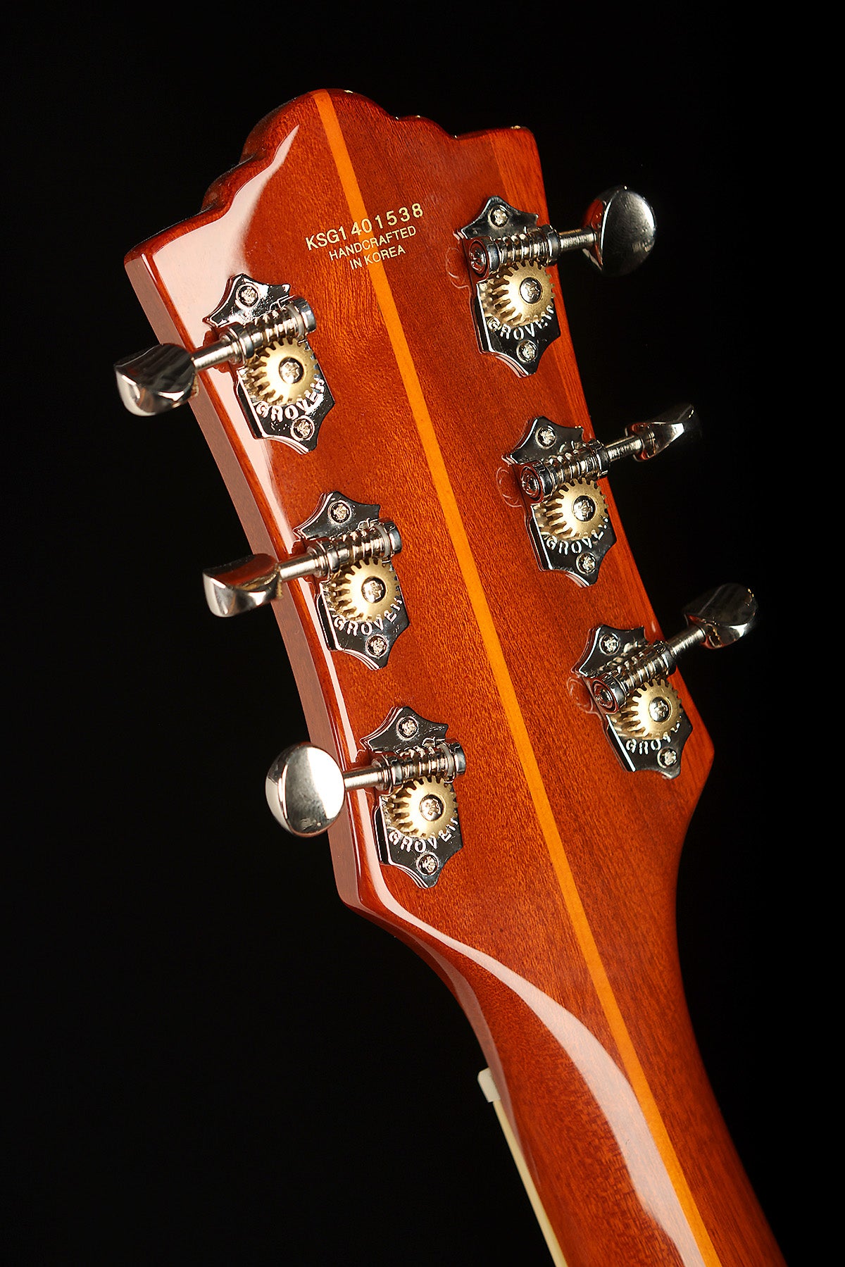 Guild M-75 Aristocrat 'Gold Top' Hollowbody Electric Guitar - Acoustic Centre Music Store, Melbourne Australia