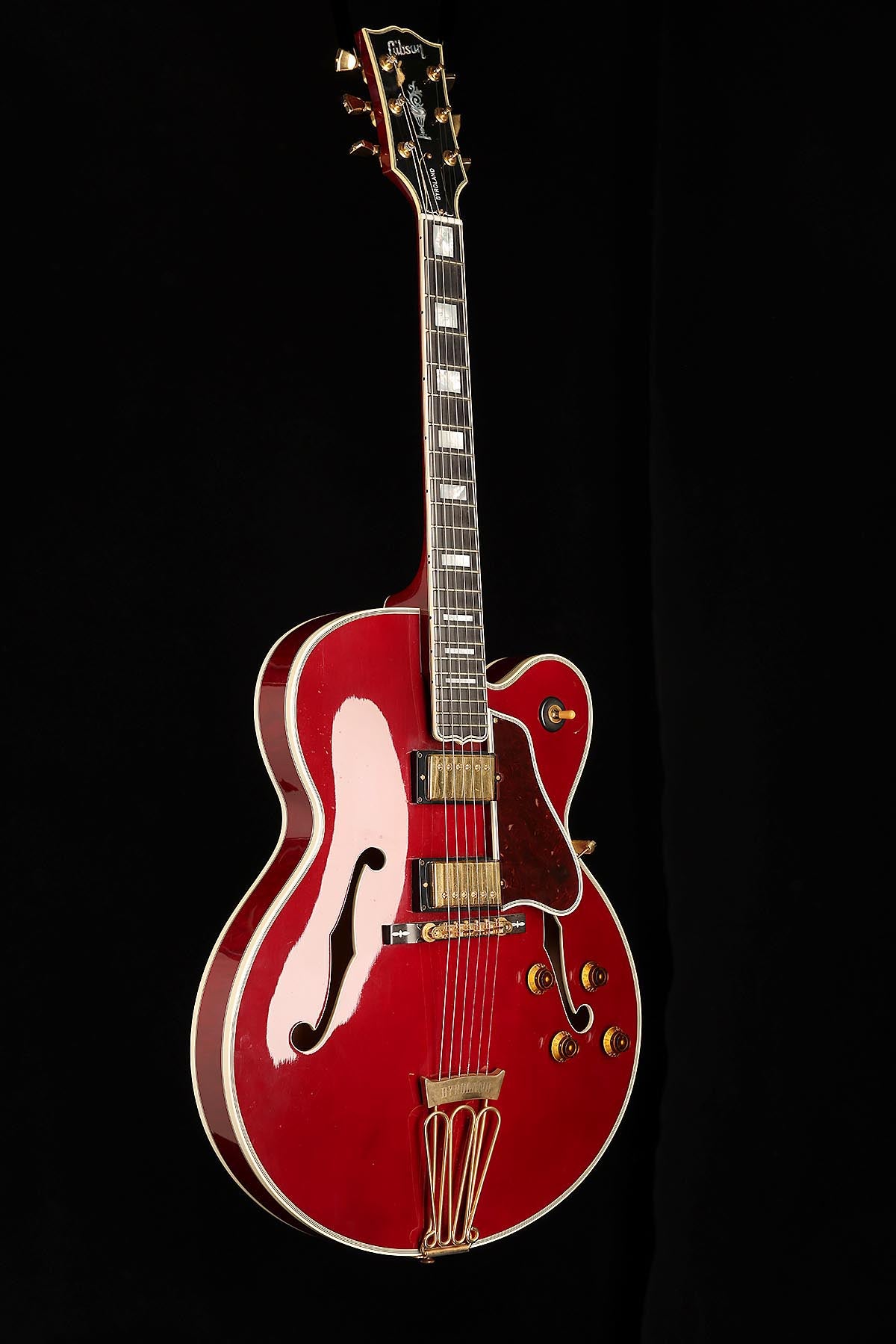 Gibson Custom Shop Byrdland ‘Wine Red’ Preowned 2007