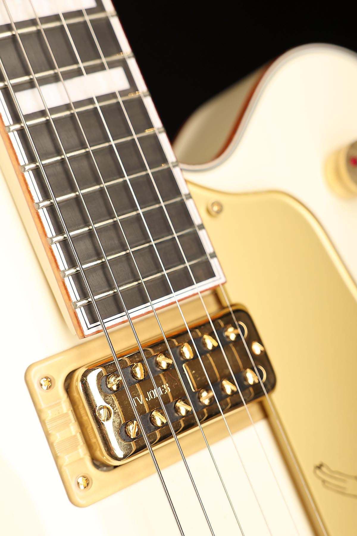 Gretsch G6136T-MGC Michael Guy Chislett White Falcon Preowned 2021