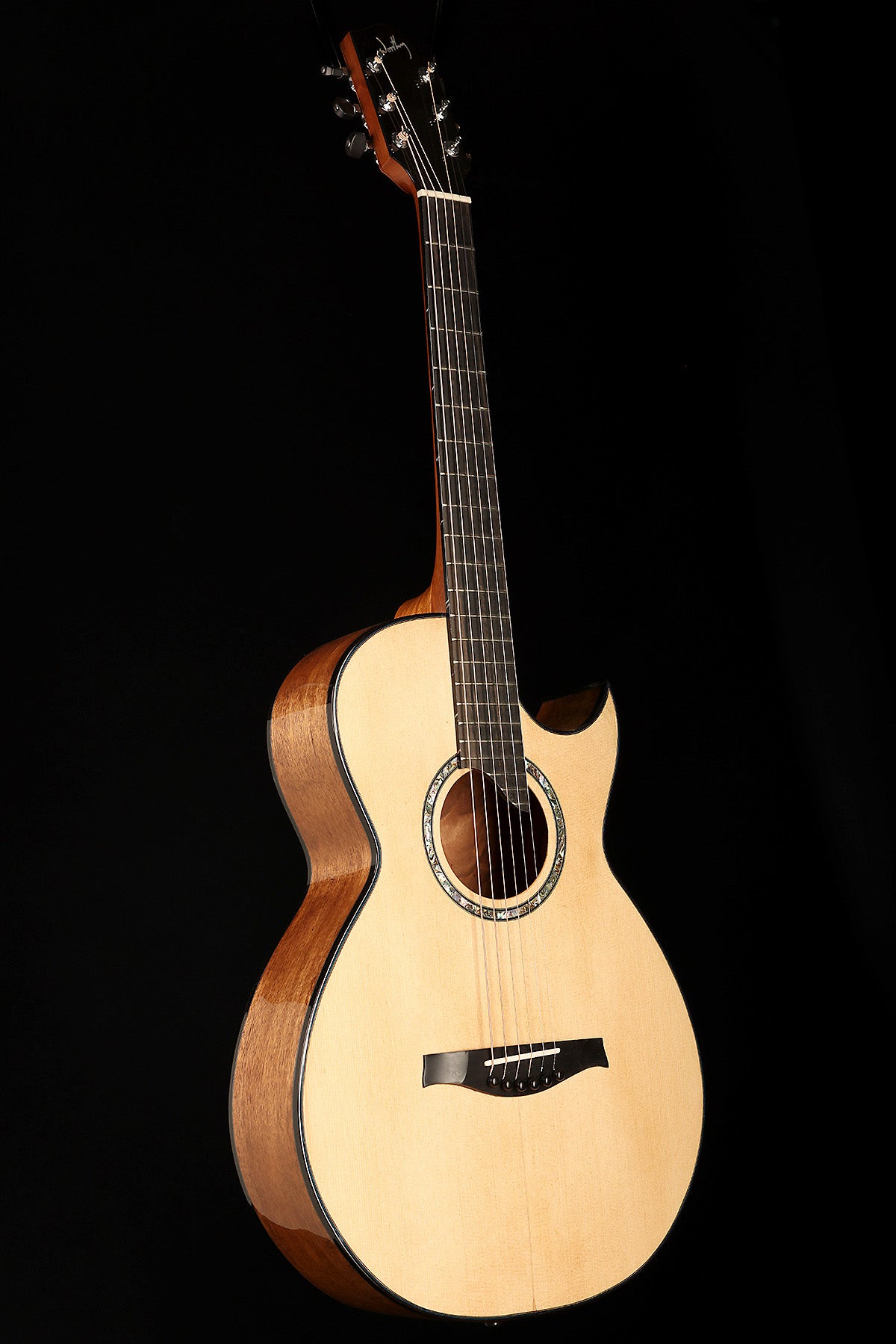 David Worthy Sunbeam 'Sitka Spruce / Quilted Queensland Maple' Preowned 2008